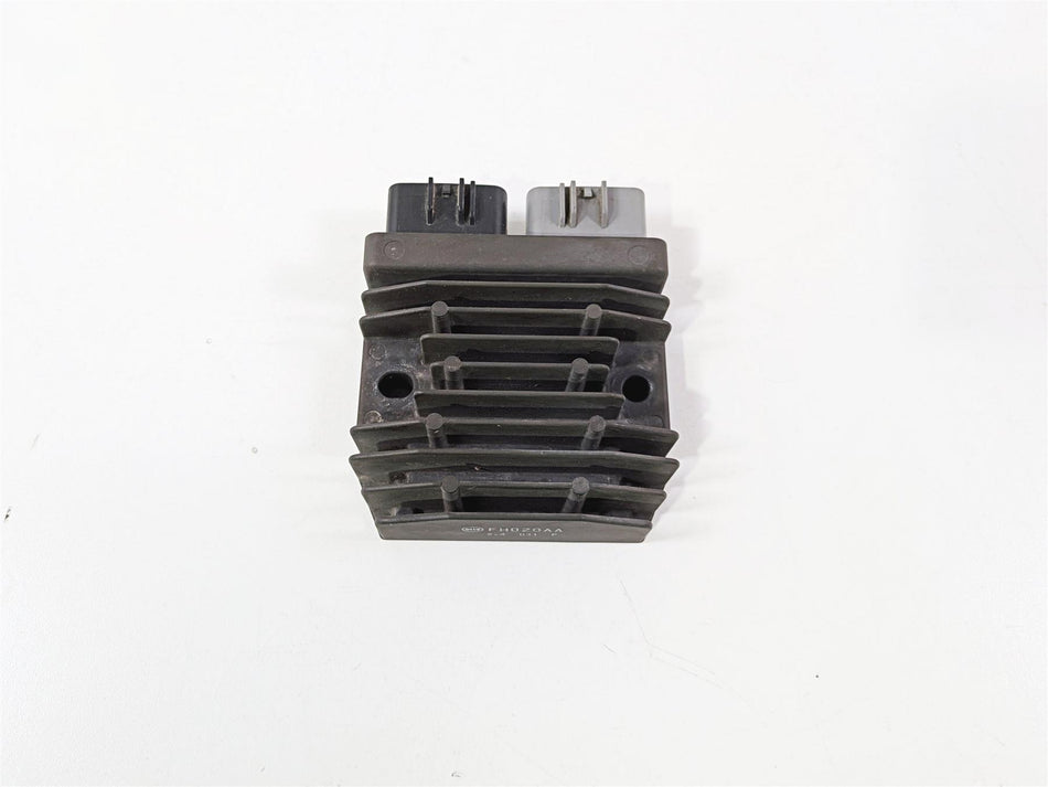 2012 Yamaha XT1200 Super Tenere Rectifier Voltage Regulator 1D7-81960-00 FH020AA {{ shop.shopifyCountryName }} - Mototech271