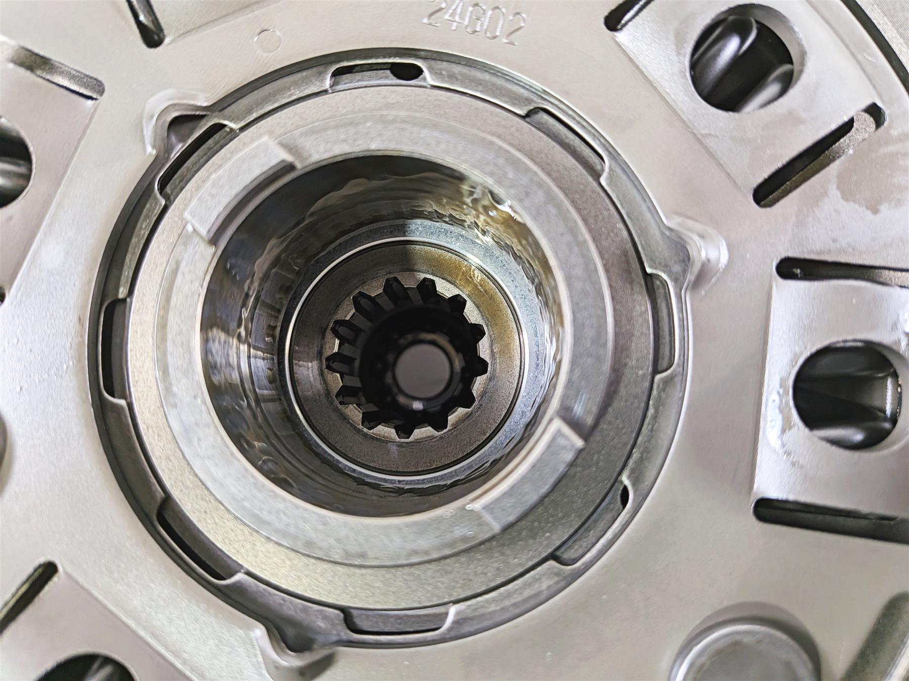 2017 BMW S1000RR K46 Clutch Basket Pressure Plate Friction Disc Set 21217715331 {{ shop.shopifyCountryName }} - Mototech271
