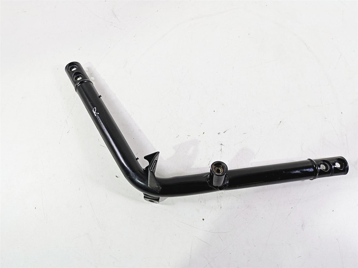 2013 Harley VRSCF Muscle Rod Right Front Frame Downtube - Read 47988-12BK {{ shop.shopifyCountryName }} - Mototech271