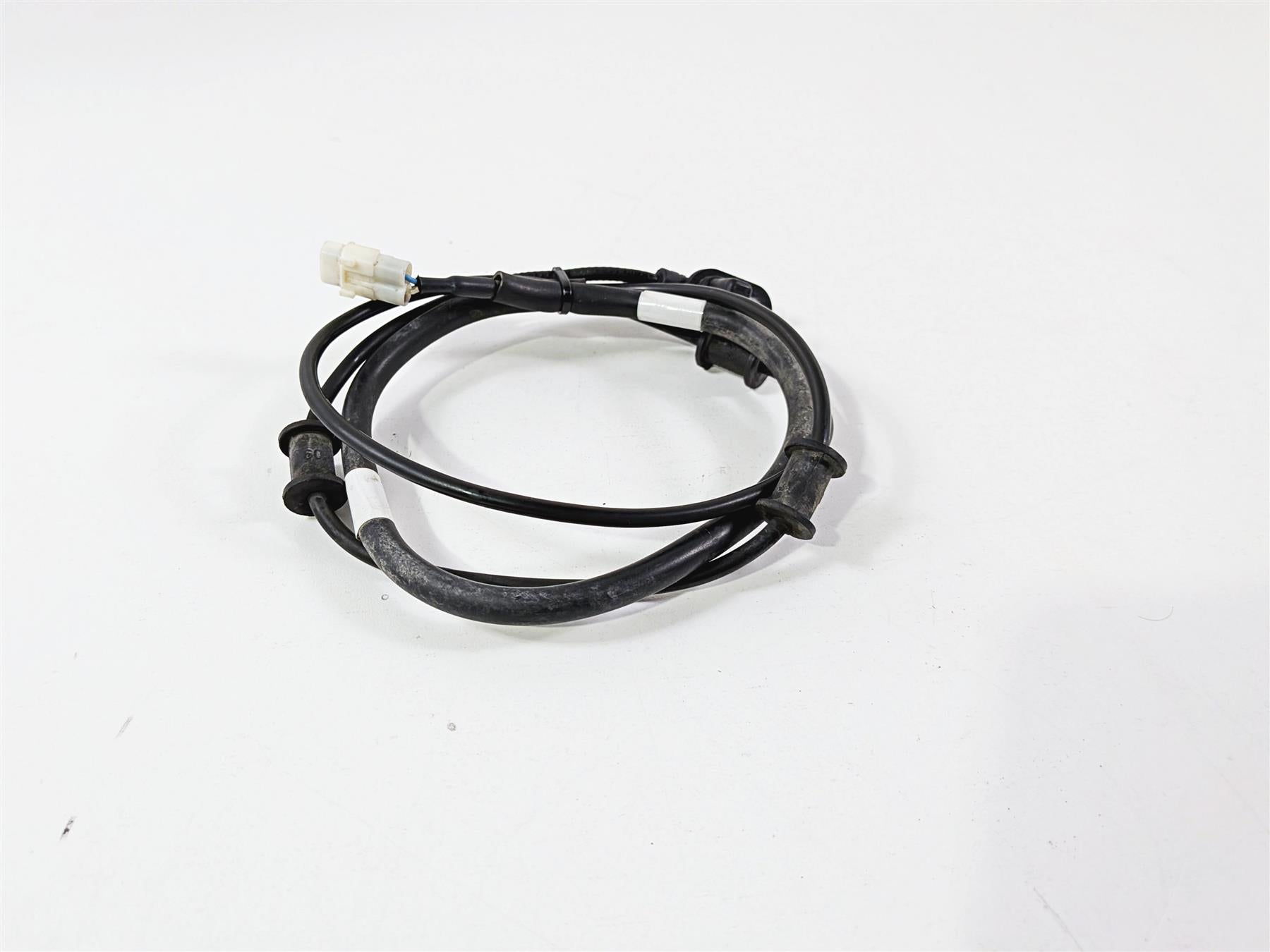 2012 Yamaha XT1200 Super Tenere Front Abs Brake Wheel Speed Sensor 23P-85970-00 {{ shop.shopifyCountryName }} - Mototech271