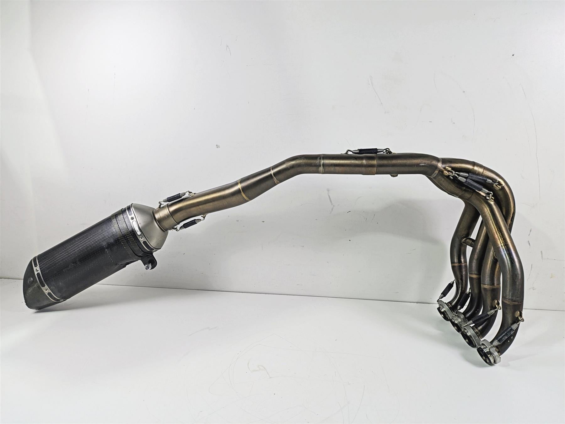 2024 Kawasaki ZX6R ZX636 Ninja Akrapovic Full Exhaust System READ S-K6R11-RC/1 {{ shop.shopifyCountryName }} - Mototech271