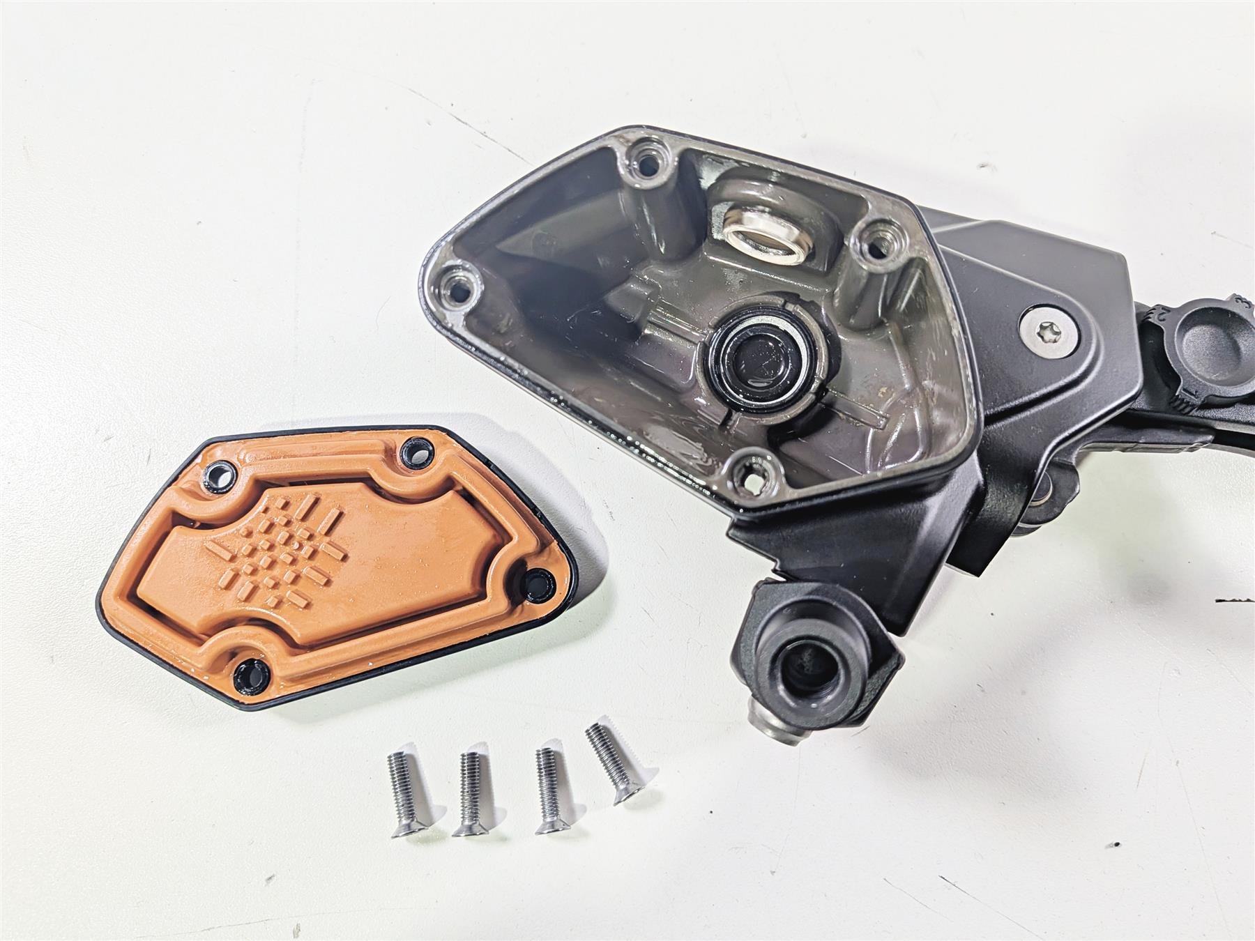 2016 BMW R1200 GS K50 Front Brake Master Cylinder + Lever 32728559604 {{ shop.shopifyCountryName }} - Mototech271