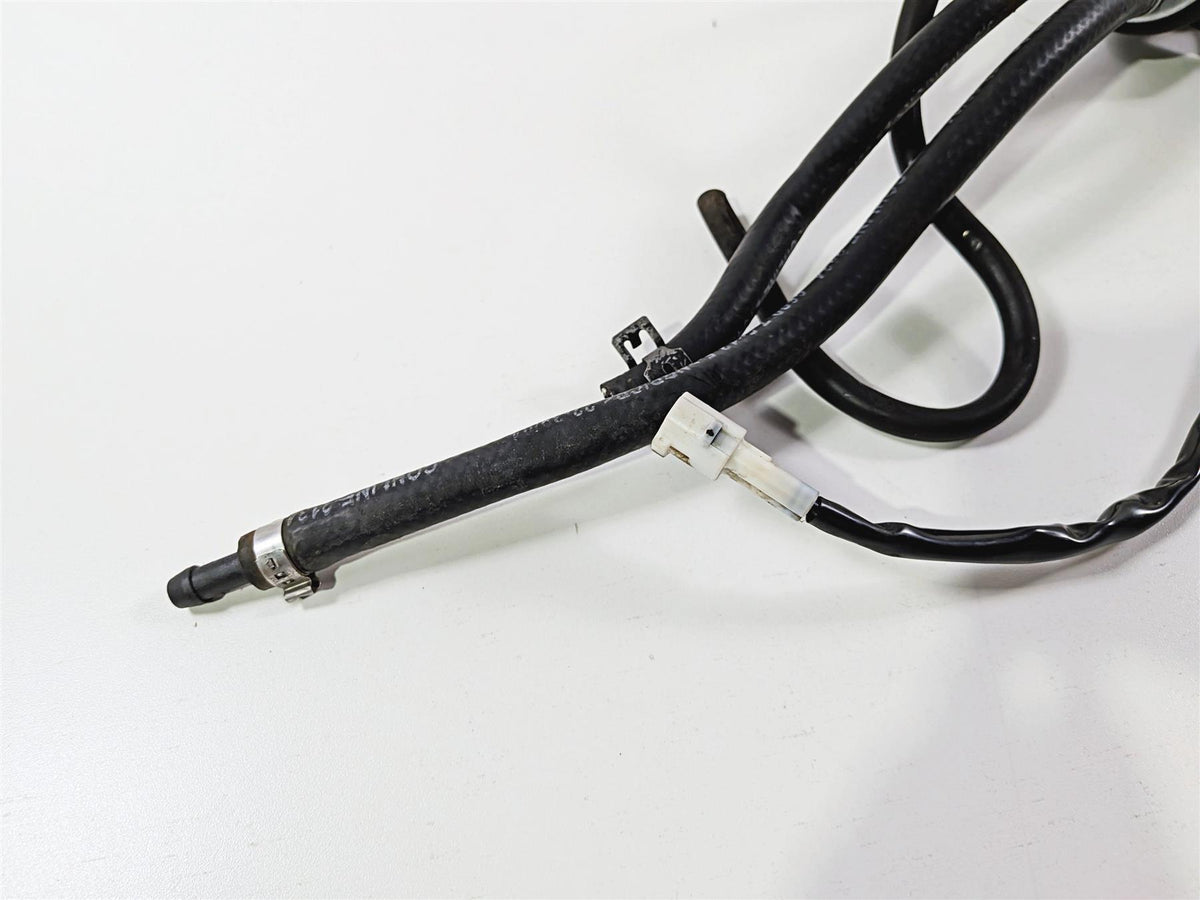 2005 KTM 950 LC8 Adventure Fuel Gas Petrol Pump & Lines - Tested 60012088100 {{ shop.shopifyCountryName }} - Mototech271