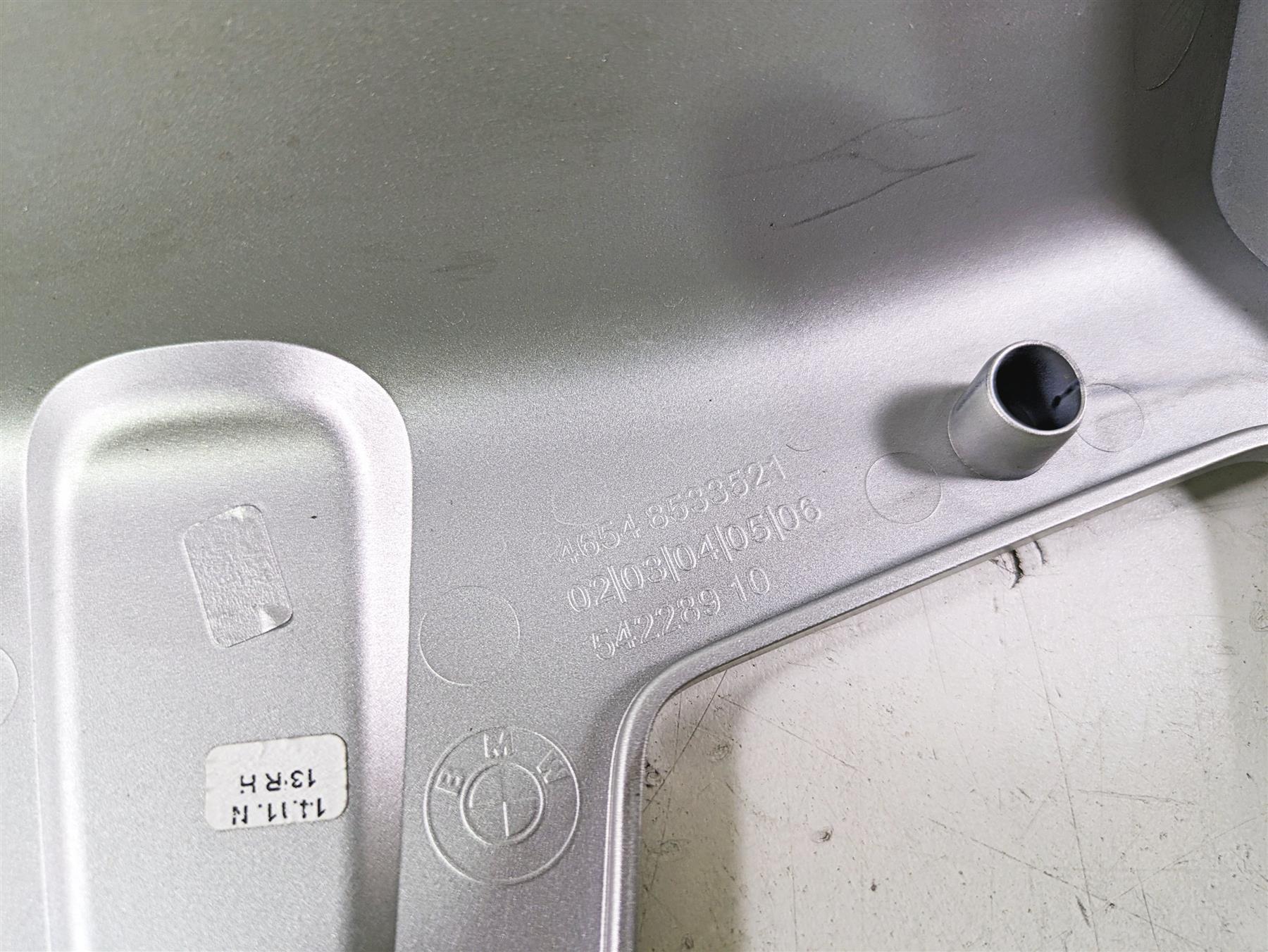 2014 BMW R1200 RT RTW K52 Rear Tail Upper Cover Fairing 46548533521 {{ shop.shopifyCountryName }} - Mototech271