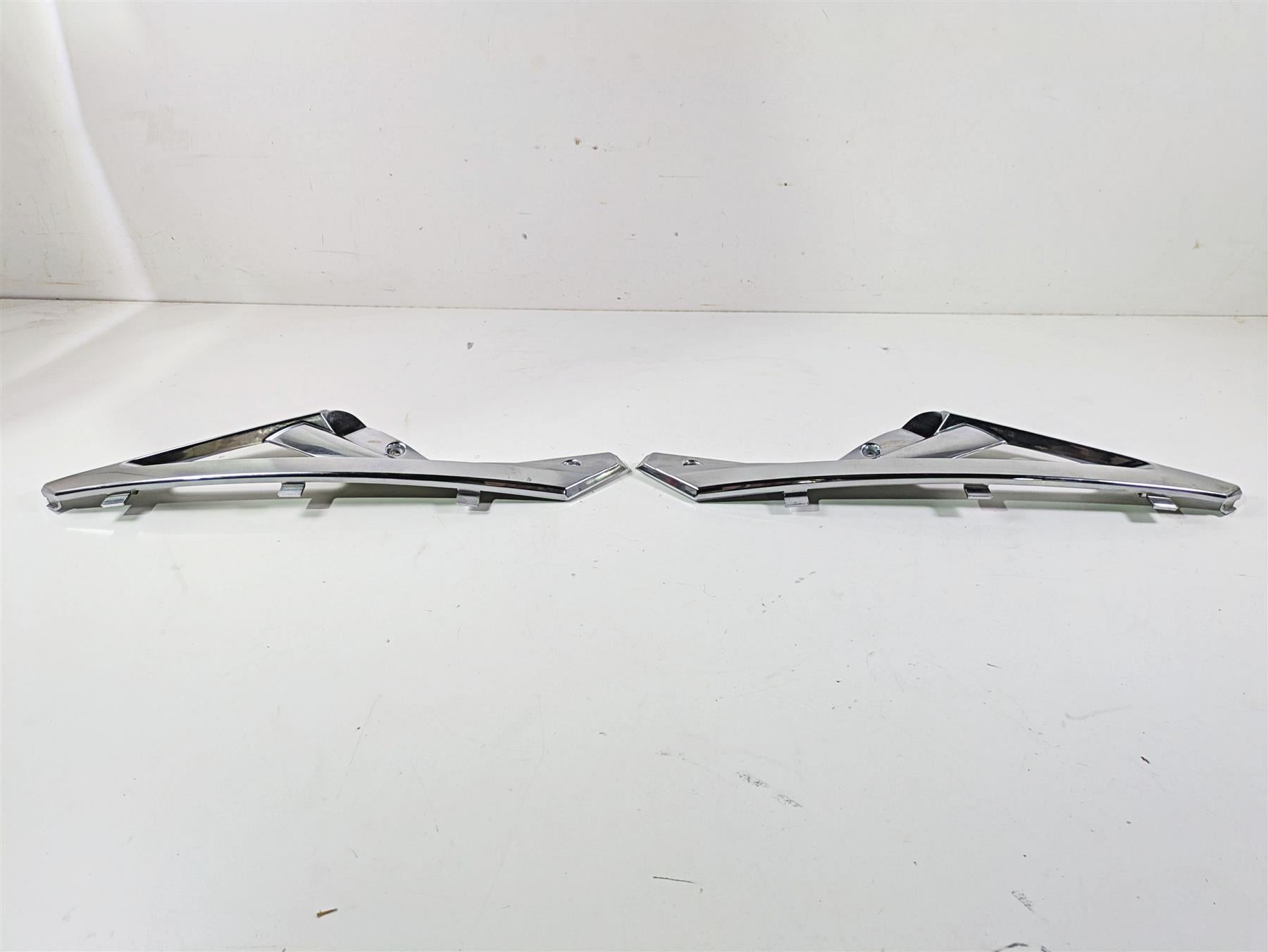 2019 Yamaha VX Cruiser HO 1800 Plastic Chrome Trim Cover Set F2X-U377G-00 {{ shop.shopifyCountryName }} - Mototech271