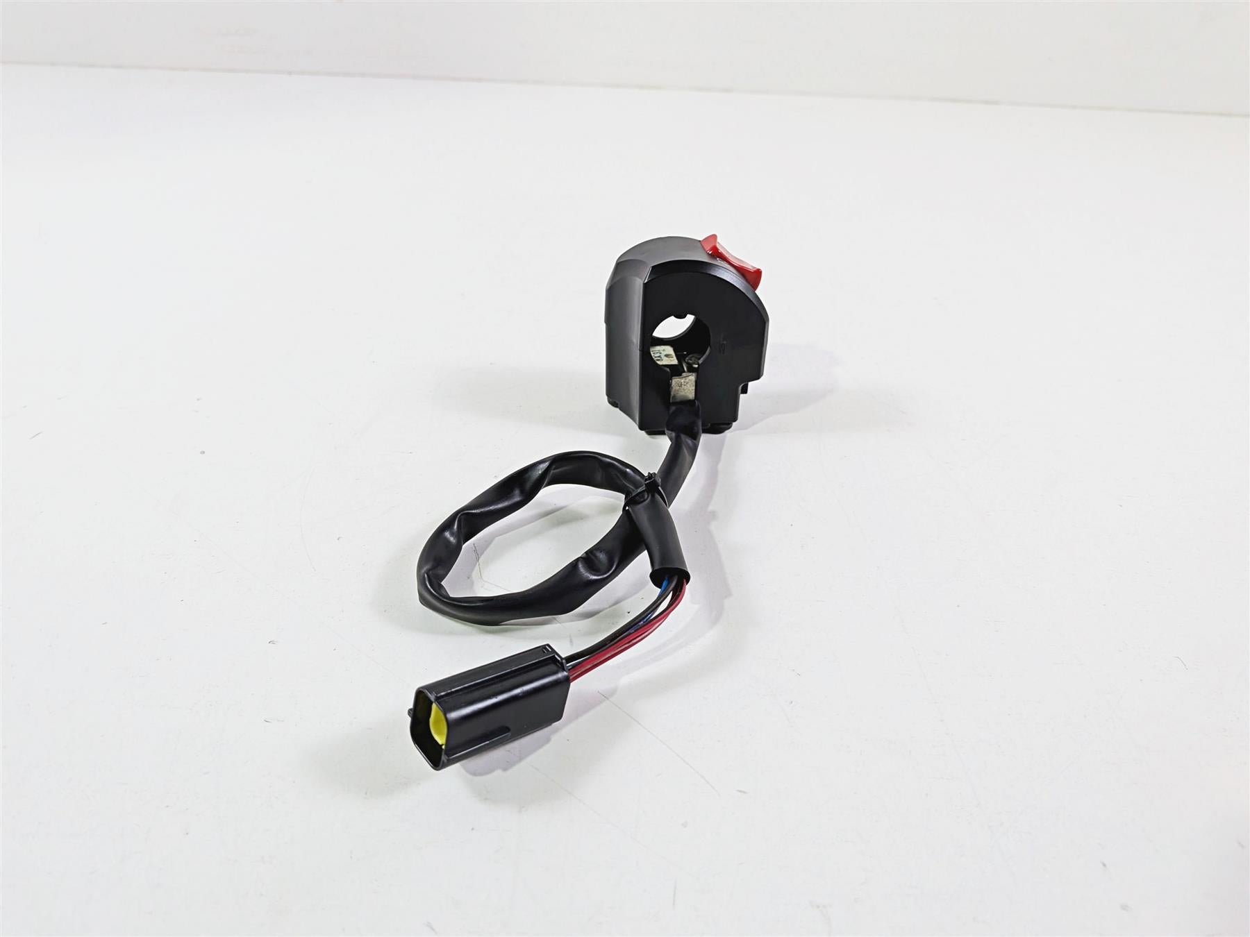 2008 Ducati 1098 SBK Right Hand Start Stop Control Switch 65040111A-Mototech271