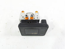 Load image into Gallery viewer, 2014 BMW R1200 RT RTW K52 Abs Brake Pump Module 34518554180 8536819 | Mototech271
