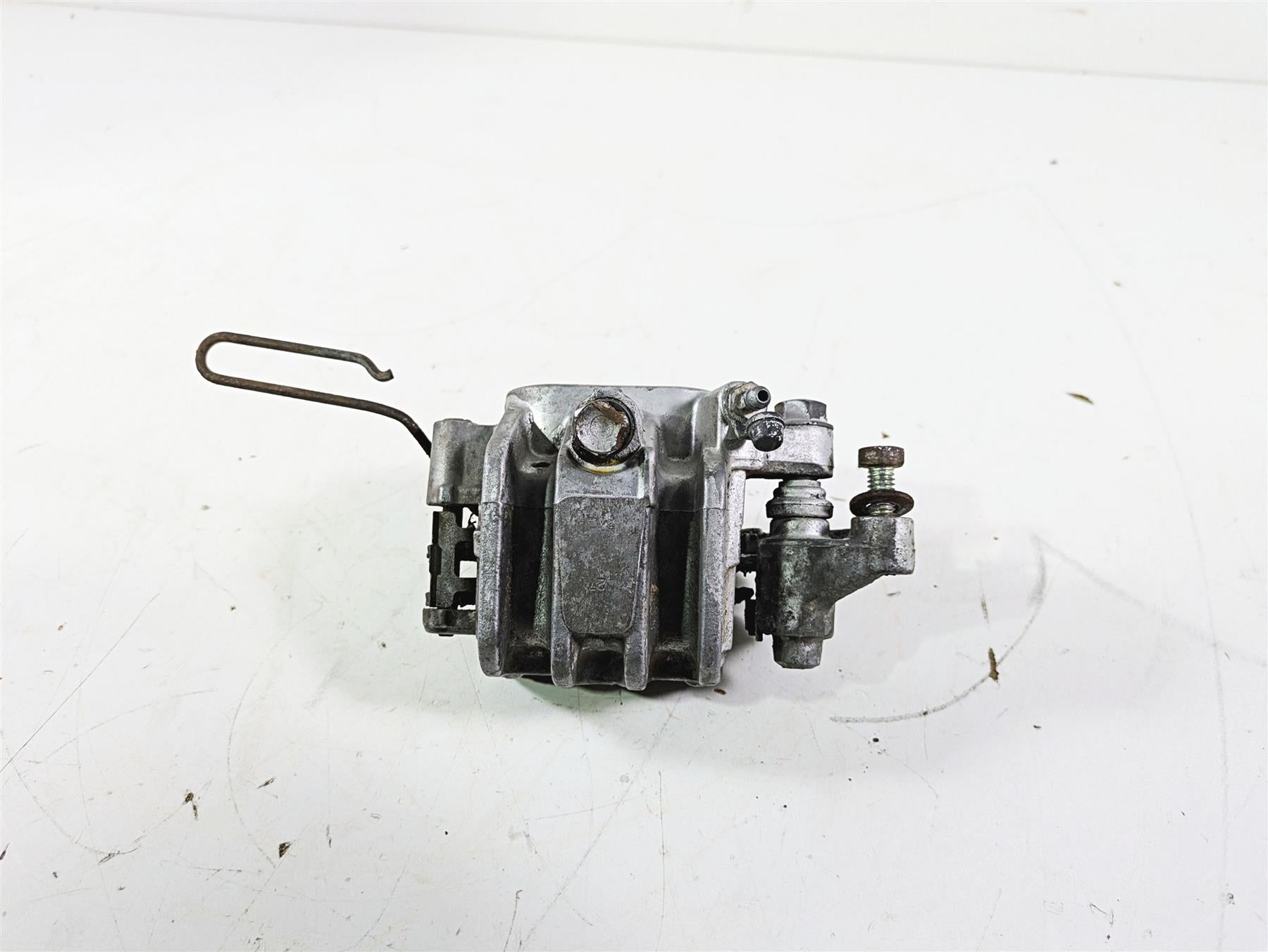 2002 Honda VT1100 Shadow Sabre Nissin Front Brake Caliper 45150-MAH-315 {{ shop.shopifyCountryName }} - Mototech271