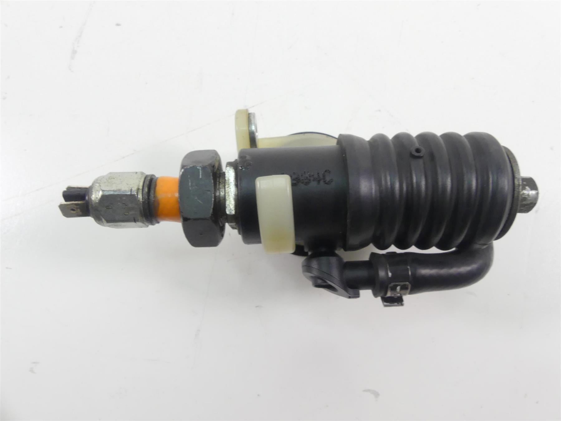 2014 Harley FXDF Dyna Fat Bob Rear Brake Master Cylinder 42474-06C {{ shop.shopifyCountryName }} - Mototech271