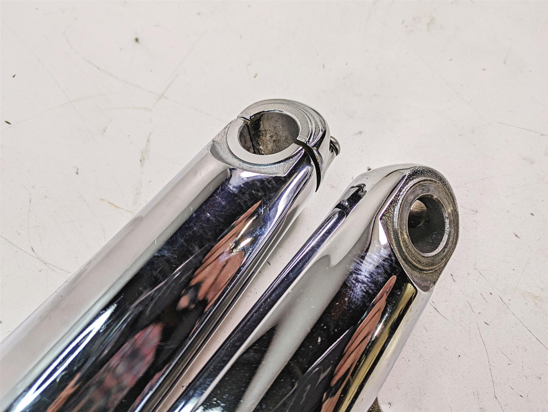 2009 Harley FXCWC Softail Rocker C Chrome Front Fork Leg Set - Read 46950-08 {{ shop.shopifyCountryName }} - Mototech271