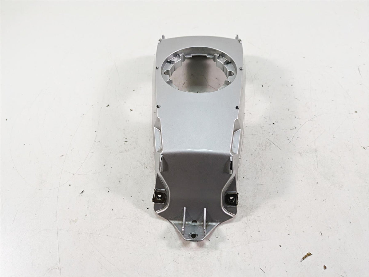 2007 BMW R1200RT K26 Center Tank Cover Fairing Cover 46637681150 46637682975 {{ shop.shopifyCountryName }} - Mototech271