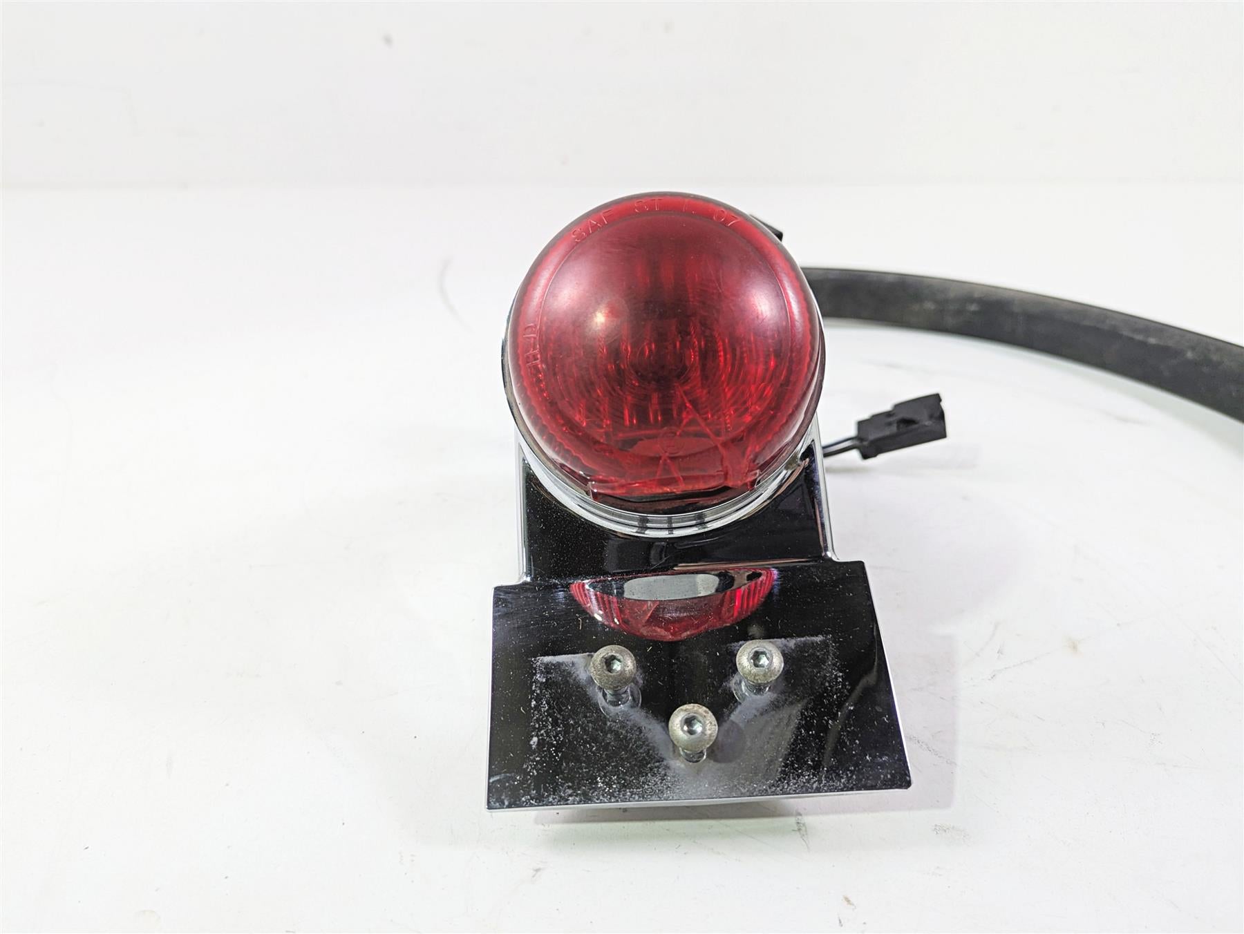 2010 Harley Dyna FXDB Street Bob Tail Light Brake Stop Lamp - Read 69598-09A {{ shop.shopifyCountryName }} - Mototech271