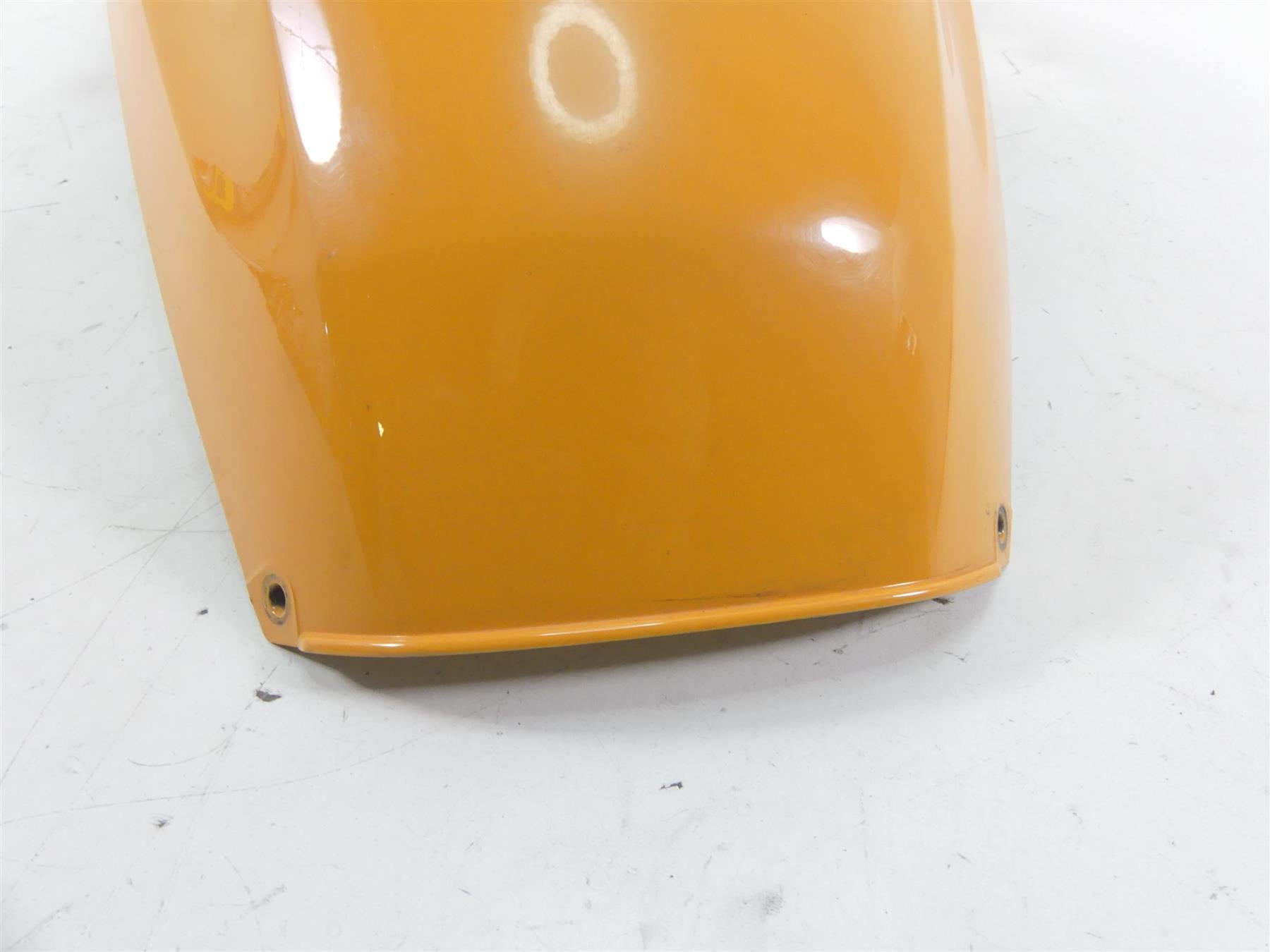 2008 BMW R1200GS K25 Tank Center Cover Fairing Cowl 46637709317 {{ shop.shopifyCountryName }} - Mototech271