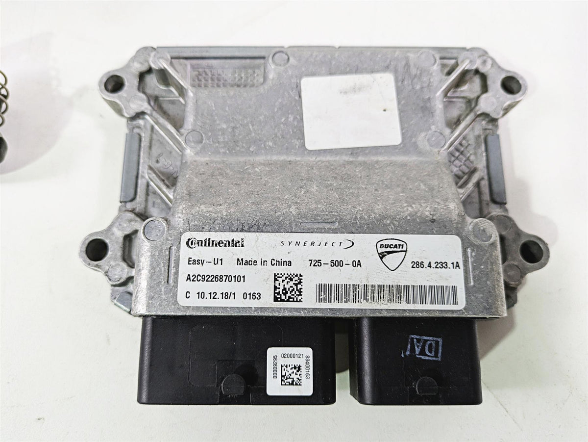 2019 Ducati Supersport 939 S Cdi Ecu Speedometer Ignition Switch Set 40611285D {{ shop.shopifyCountryName }} - Mototech271