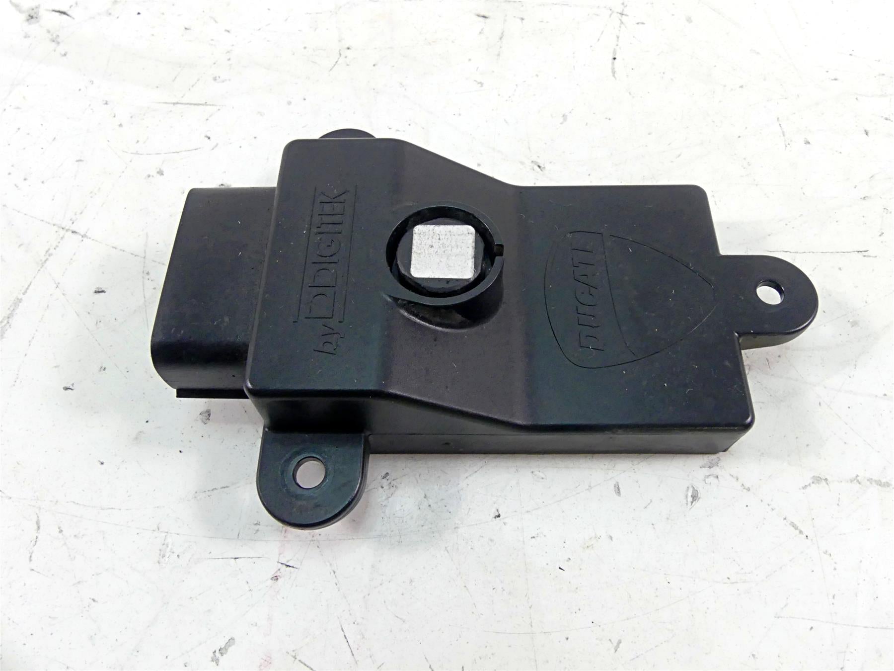 2013 Ducati Diavel Red Ecu Cdi BBS Bbox Black Box Unit Module 38510071D {{ shop.shopifyCountryName }} - Mototech271