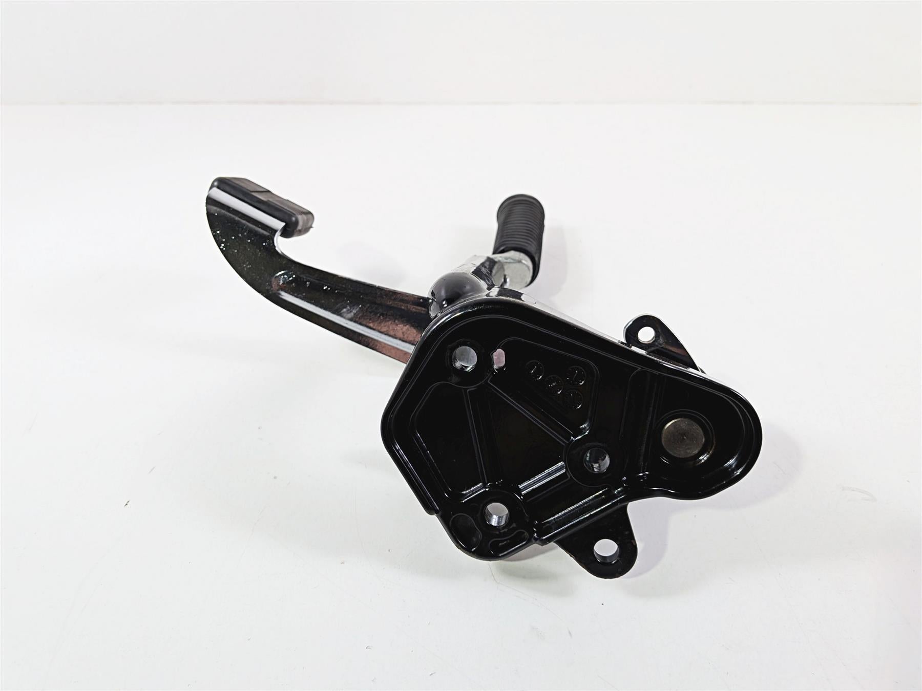 2014 Harley FXSB Softail Breakout Right Foot Peg & Brake Pedal -Read 42508-11BHP-Mototech271