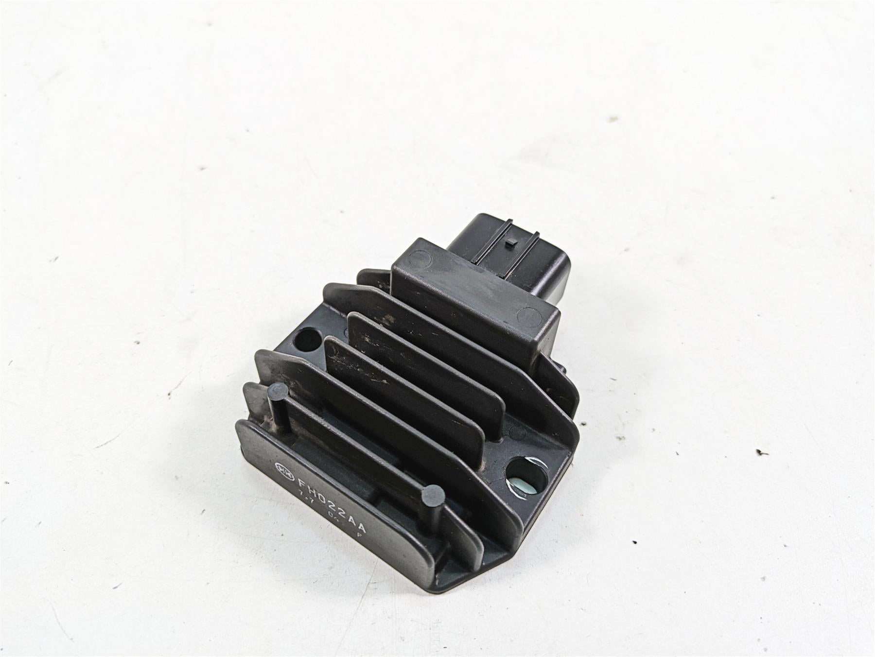 2018 KTM 1090 Adventure R Rectifier Voltage Regulator FH022AA 60311034000 {{ shop.shopifyCountryName }} - Mototech271