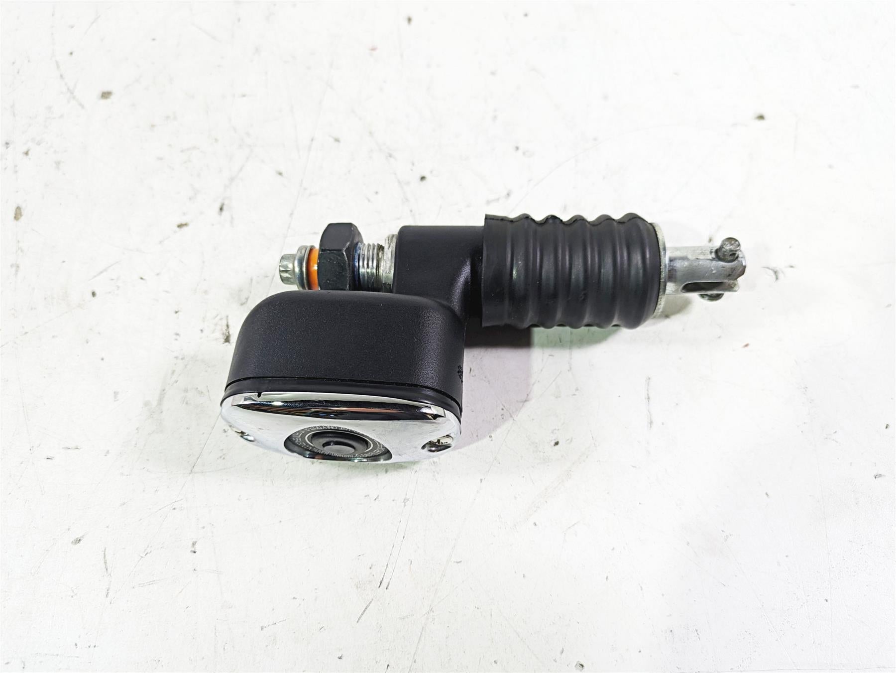 2005 Harley Softail FLSTFSE CVO Fat Boy Rear Brake Master Cylinder 41754-00F {{ shop.shopifyCountryName }} - Mototech271