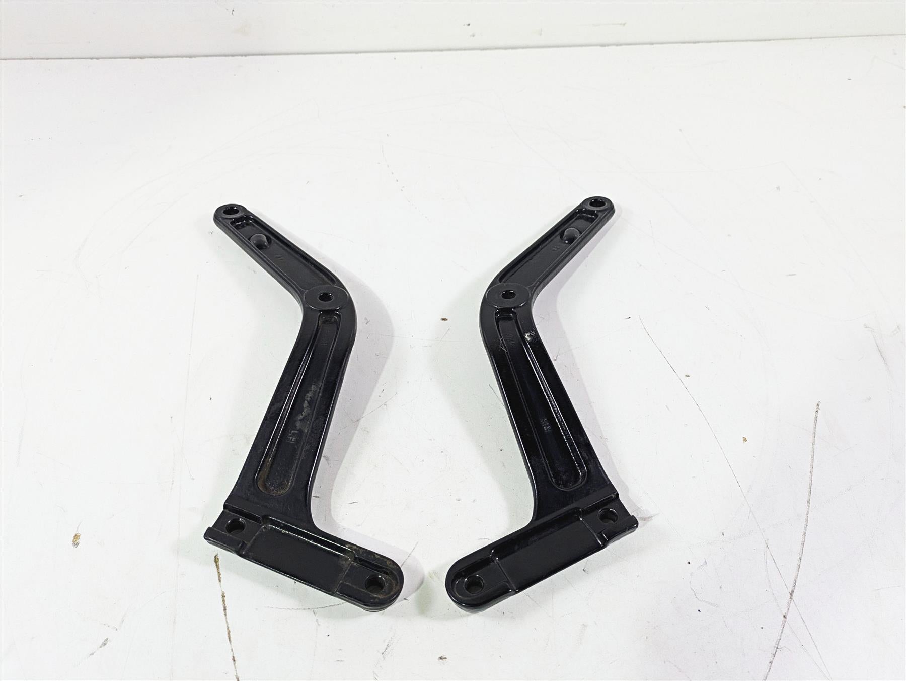 2008 Harley FLSTC 105TH Softail Heritage Rear Black Fender Mount Set 47802-08 {{ shop.shopifyCountryName }} - Mototech271