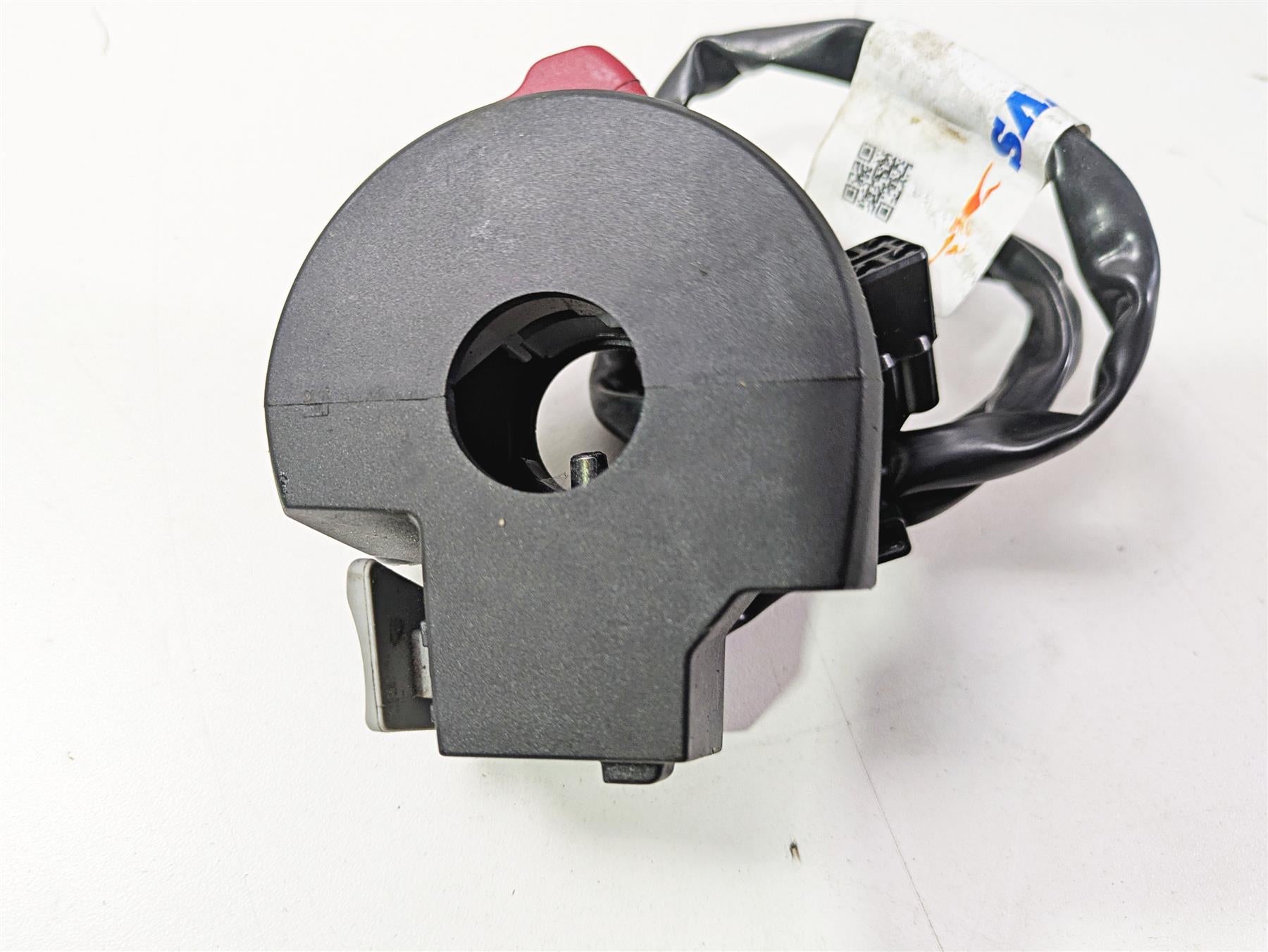 2023 BMW G310R K03 Right Hand Start Kill Control Switch 61318406838 {{ shop.shopifyCountryName }} - Mototech271