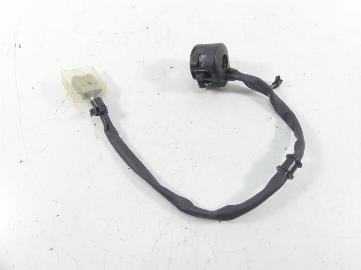 2021 Honda CBR600RR Left Hand Turn Signal Lights Control Switch 35200-MJC-A01 {{ shop.shopifyCountryName }} - Mototech271