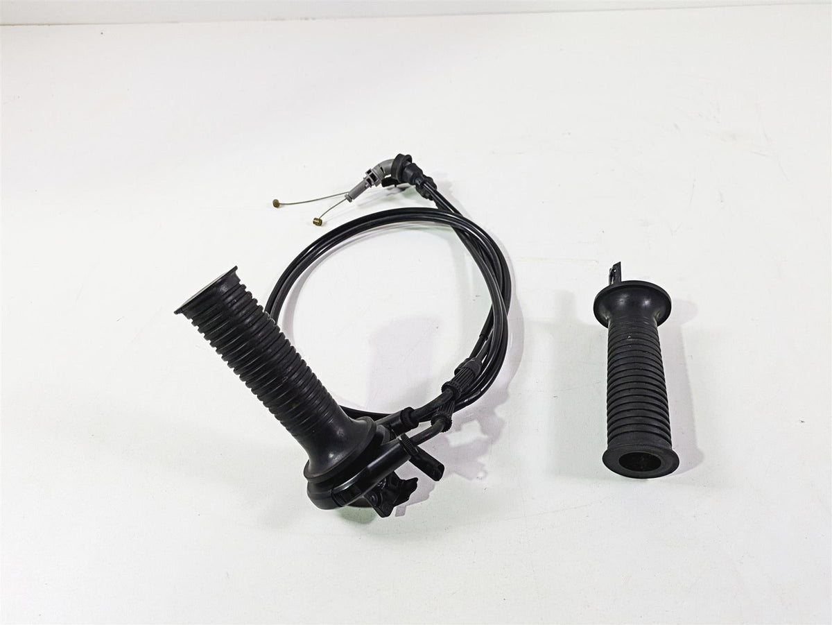 2010 BMW R1200RT K26 Heated Hand Grip Throttle Cable Set 61317713247 61317708236 {{ shop.shopifyCountryName }} - Mototech271