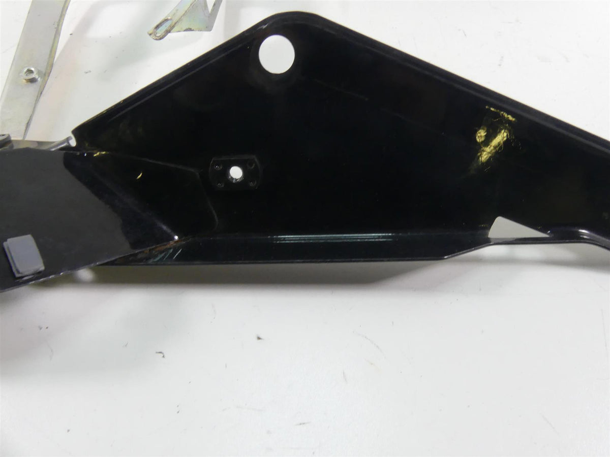 2013 Harley Touring FLHTP Electra Glide Front Fairing Mounts Holders 58478-96B {{ shop.shopifyCountryName }} - Mototech271
