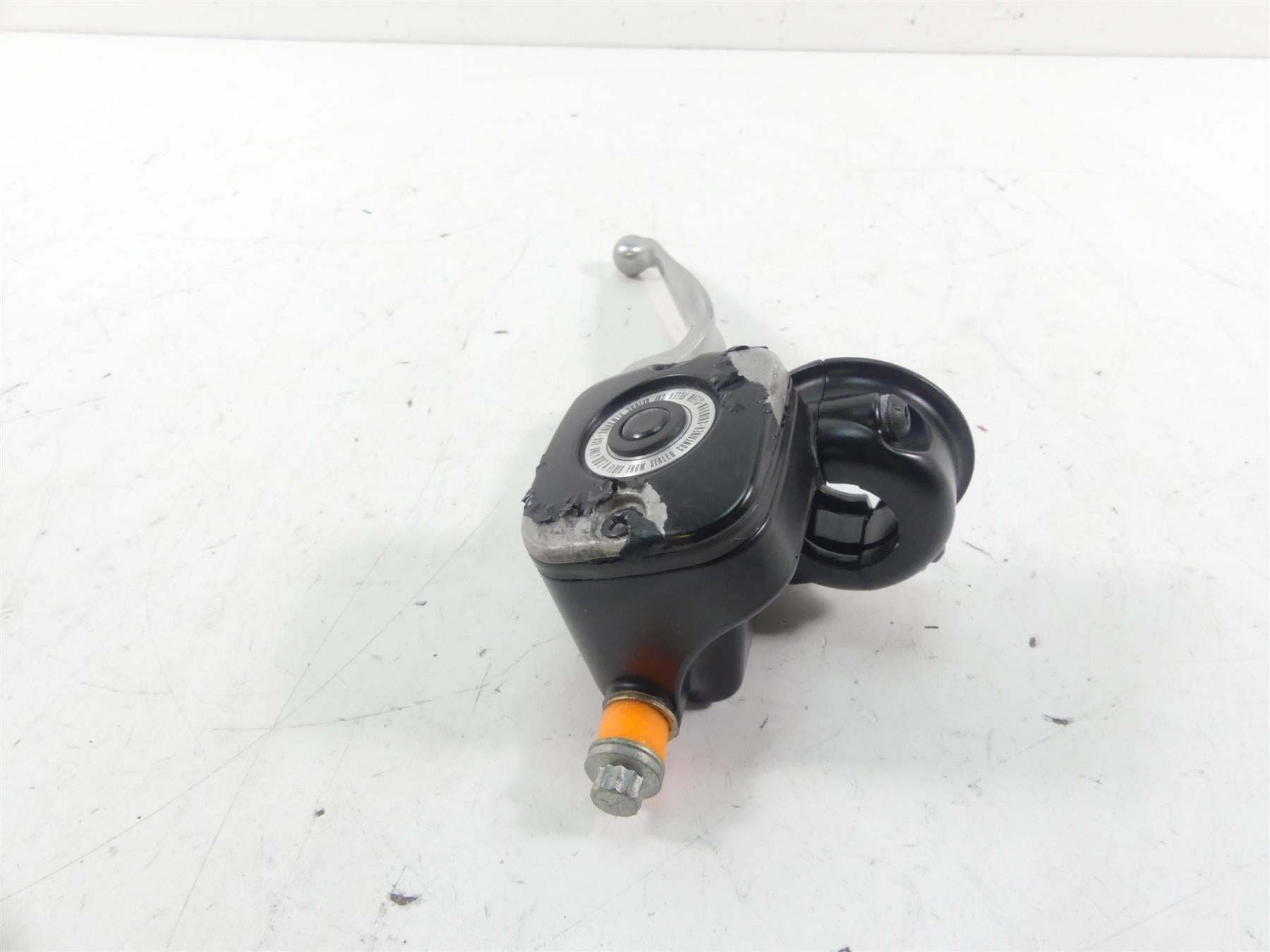 2009 Harley FXDF Dyna Fat Bob Front Brake Master Cylinder 11/16 45170-08F {{ shop.shopifyCountryName }} - Mototech271