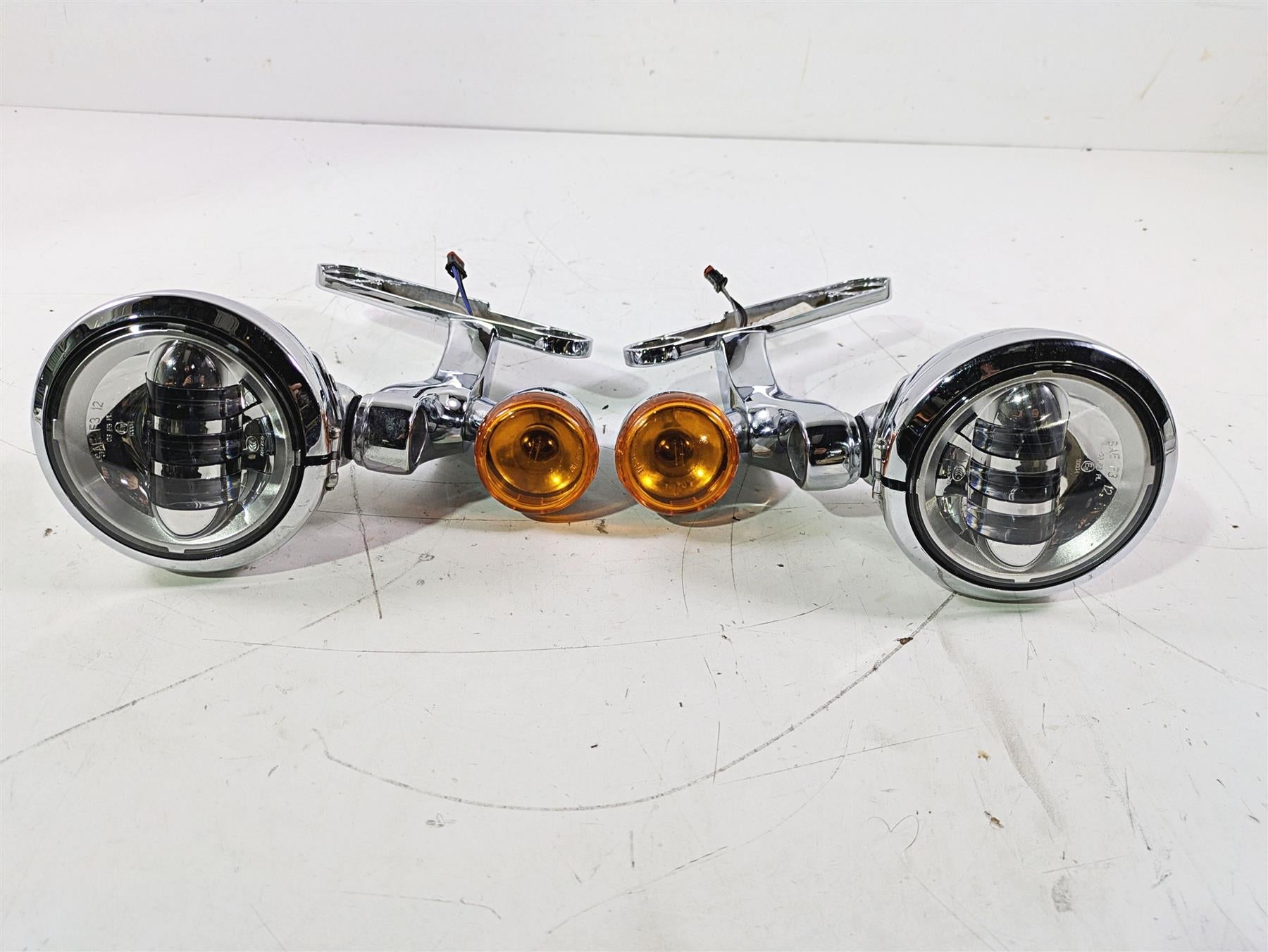 2015 Harley Touring FLHTKL E -Glide Low Front Spot Light Blinker Set 68000021 {{ shop.shopifyCountryName }} - Mototech271