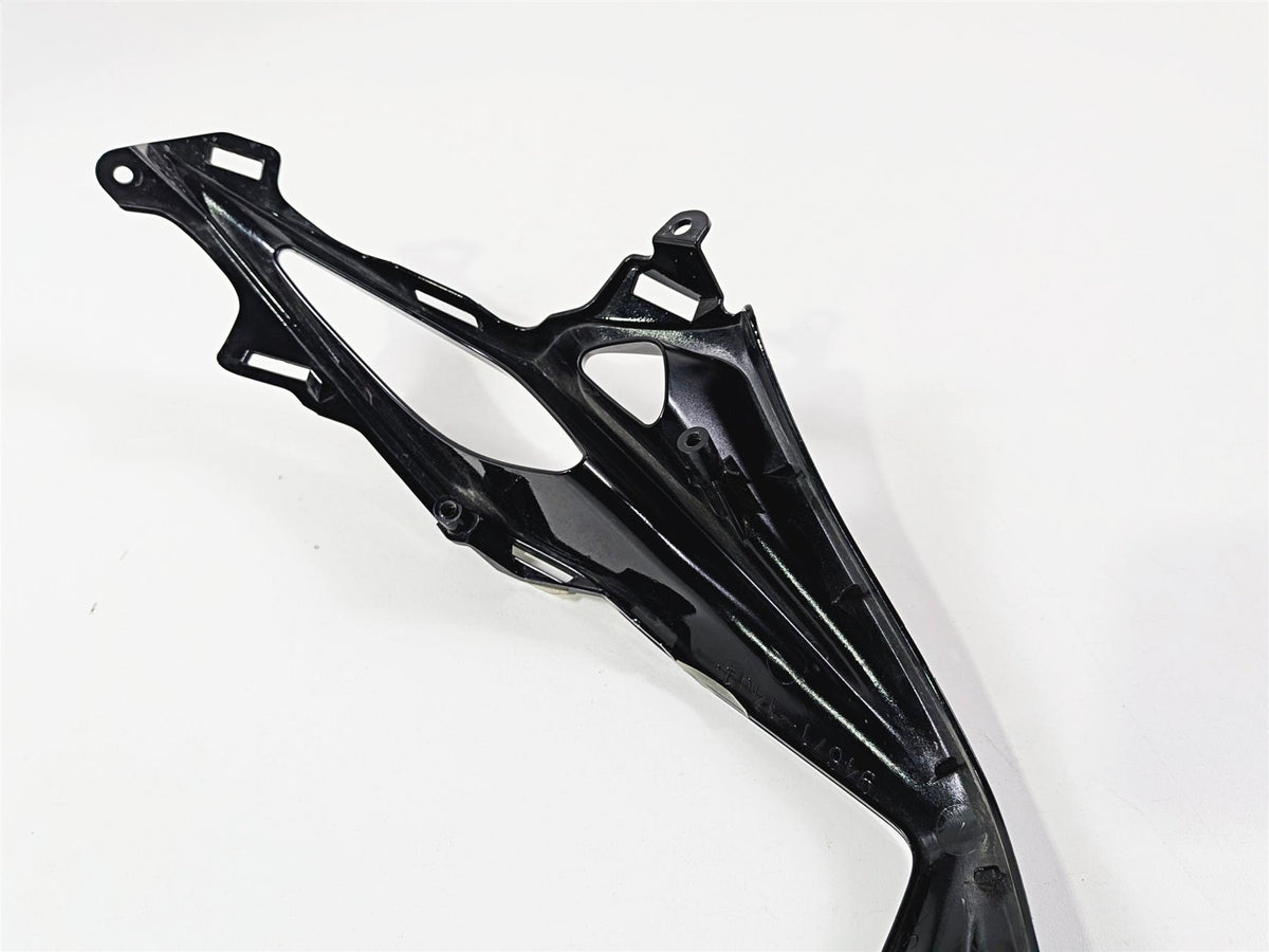 2024 Suzuki GSXR600 Air Inlet Lower Nose Cover Fairing Black 94671-14J1 {{ shop.shopifyCountryName }} - Mototech271