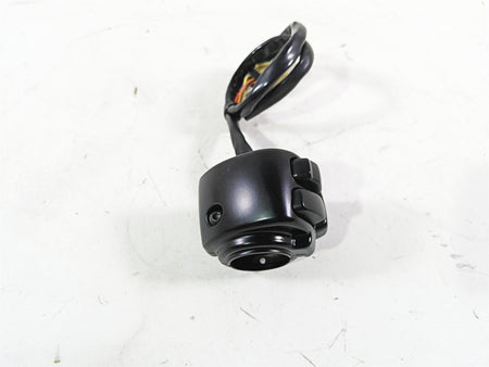 2013 Harley VRSCDX Night Rod Sp Left Hand Light Control Switch 71682-06A {{ shop.shopifyCountryName }} - Mototech271