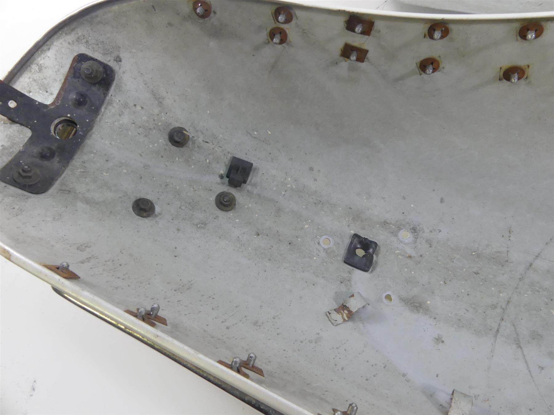 2001 Moto Guzzi California Sp 1100 Straight Rear Fender Mud Guard GU03437130 {{ shop.shopifyCountryName }} - Mototech271