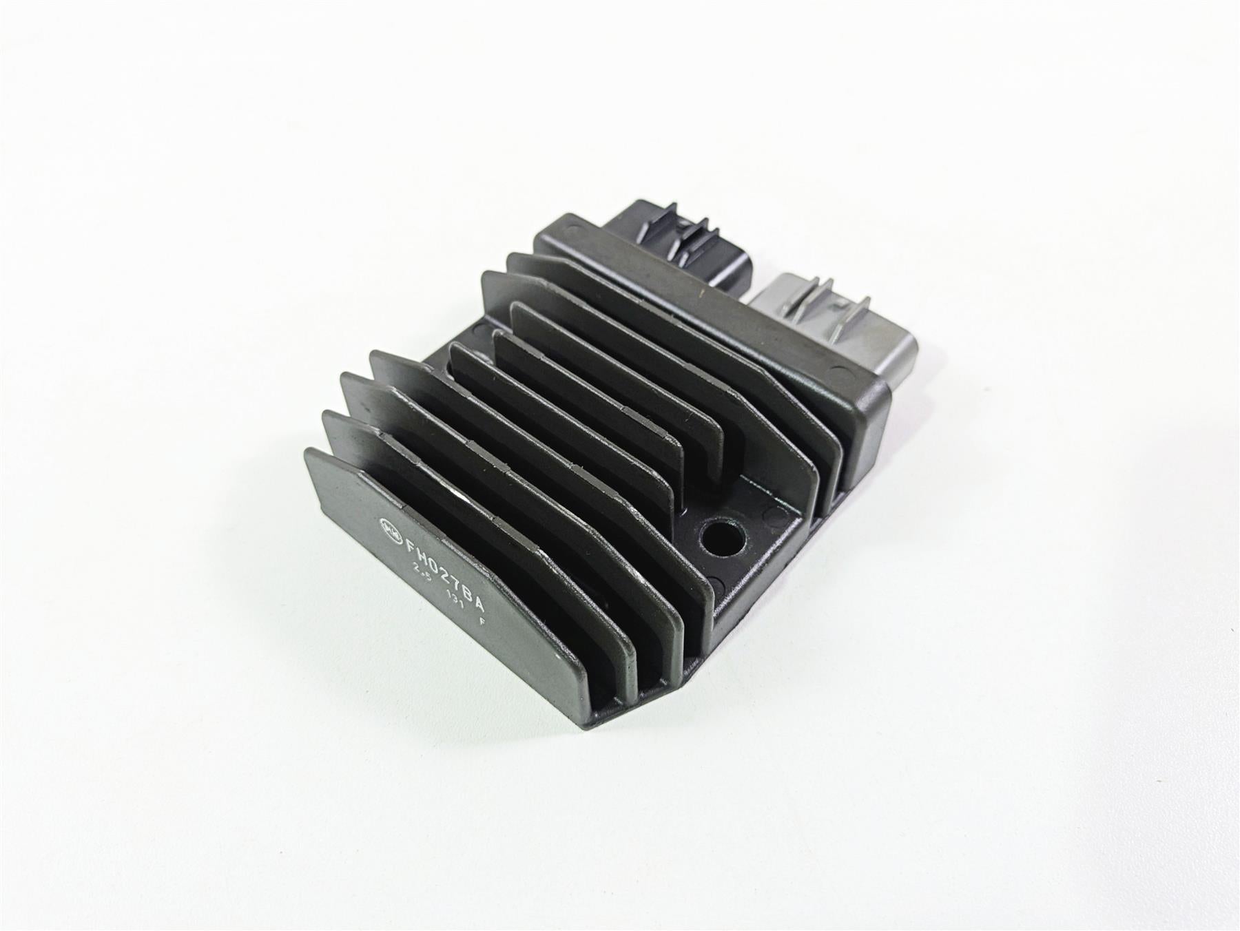 2023 Suzuki GSX1300 RR Hayabusa Rectifier Voltage Regulator FH027BA 32800-26J10 {{ shop.shopifyCountryName }} - Mototech271
