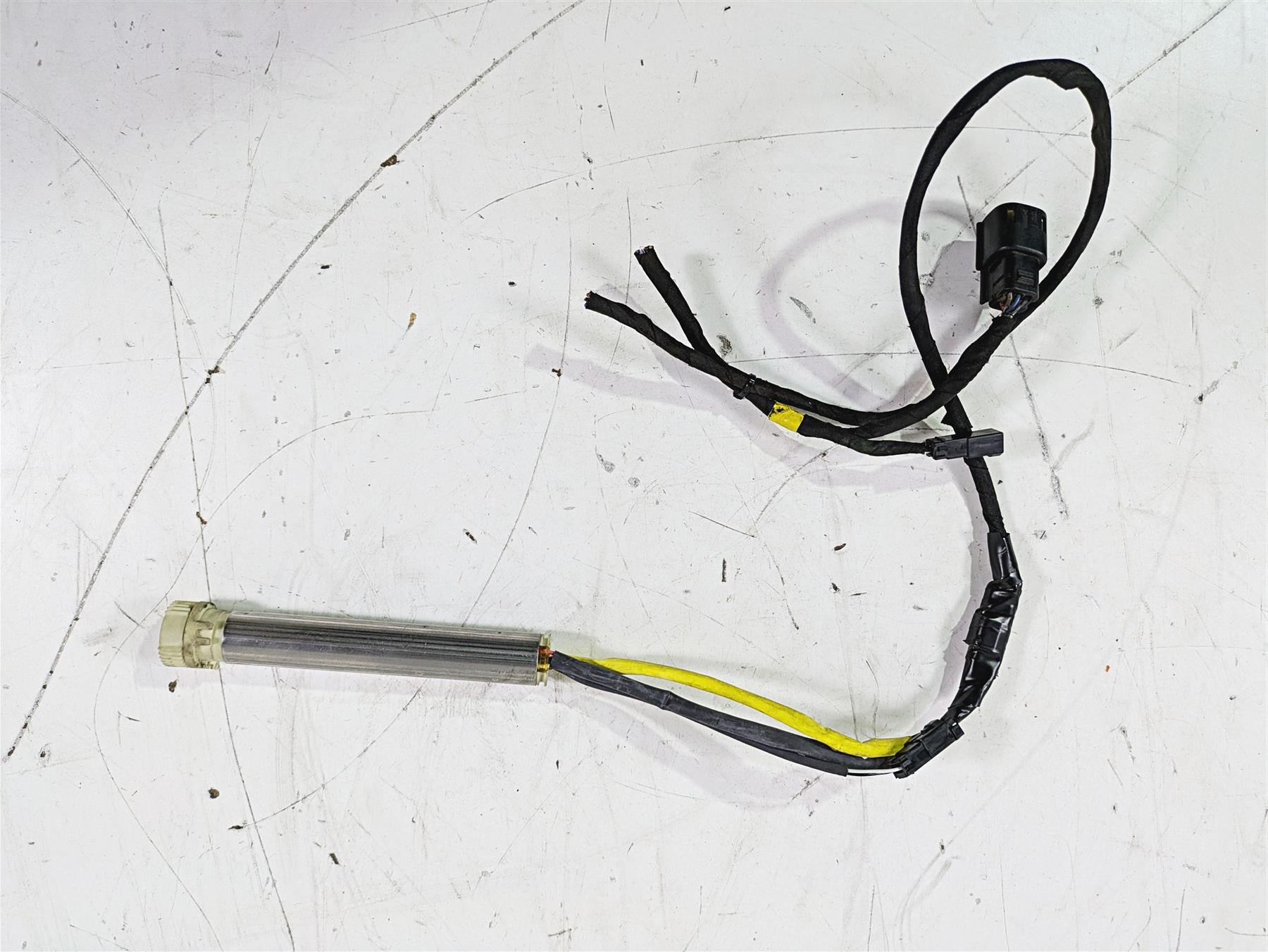 2015 Harley Touring FLHTKL E -Glide Low Ride By Wire Sensor - Read 32305-08B {{ shop.shopifyCountryName }} - Mototech271