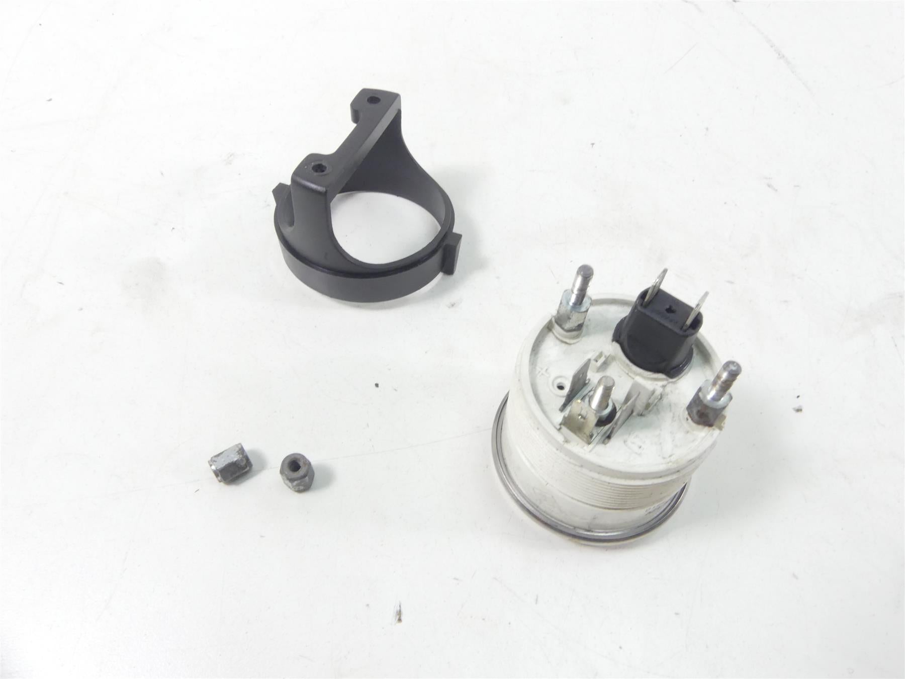2011 Harley Touring FLTRX Road Glide Fuel Gas Petrol Level Gauge 75168-08 {{ shop.shopifyCountryName }} - Mototech271