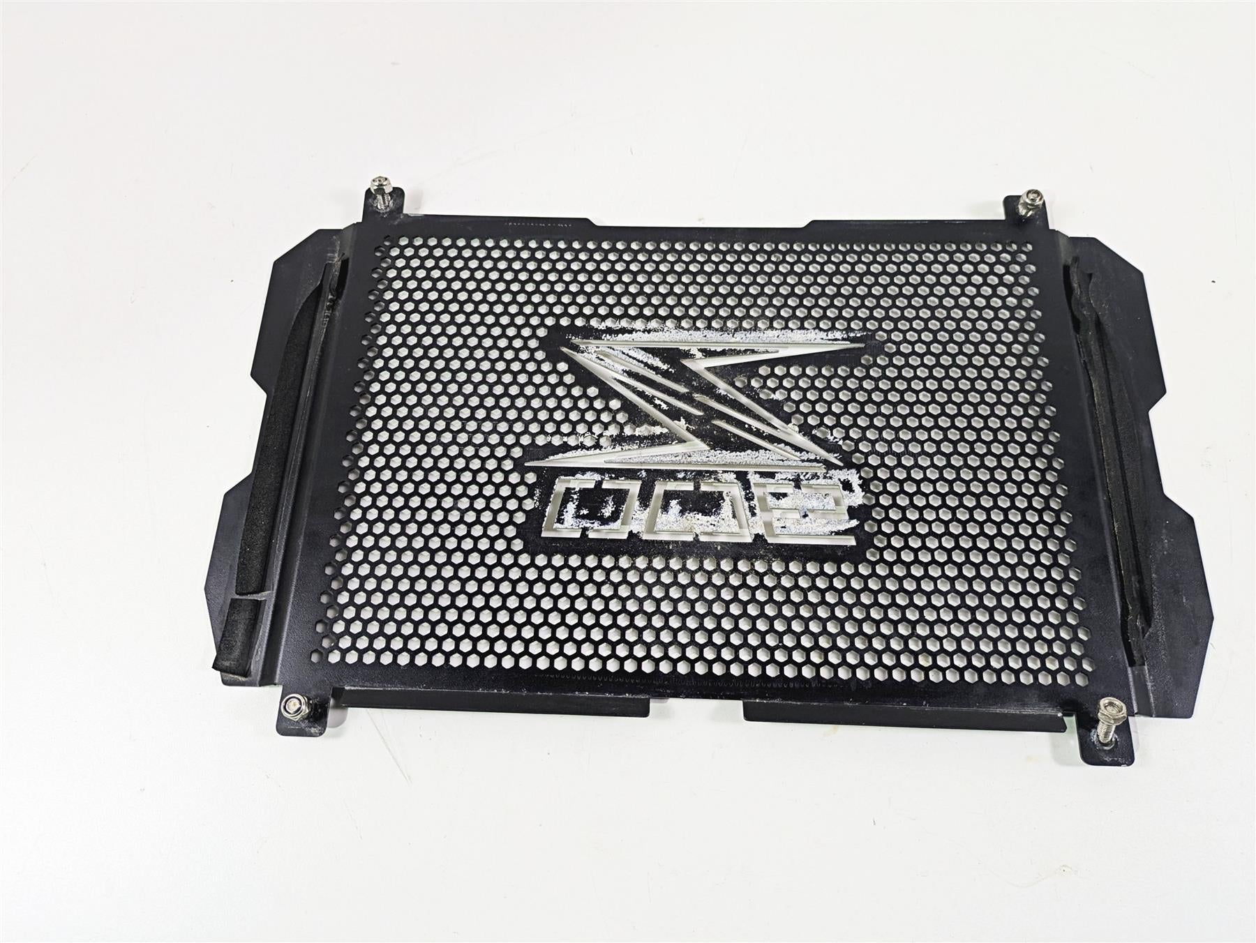 2020 Kawasaki Z900 ZR900 Radiator Guard Grille Protector Cover {{ shop.shopifyCountryName }} - Mototech271