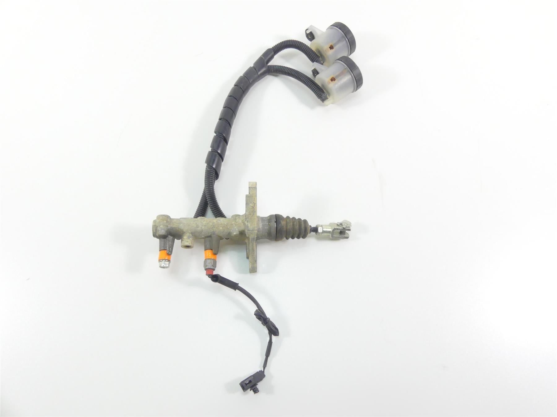 2018 Can Am Maverick X3 Turbo STD Main Brake Master Cylinder 705601549 705601863 {{ shop.shopifyCountryName }} - Mototech271