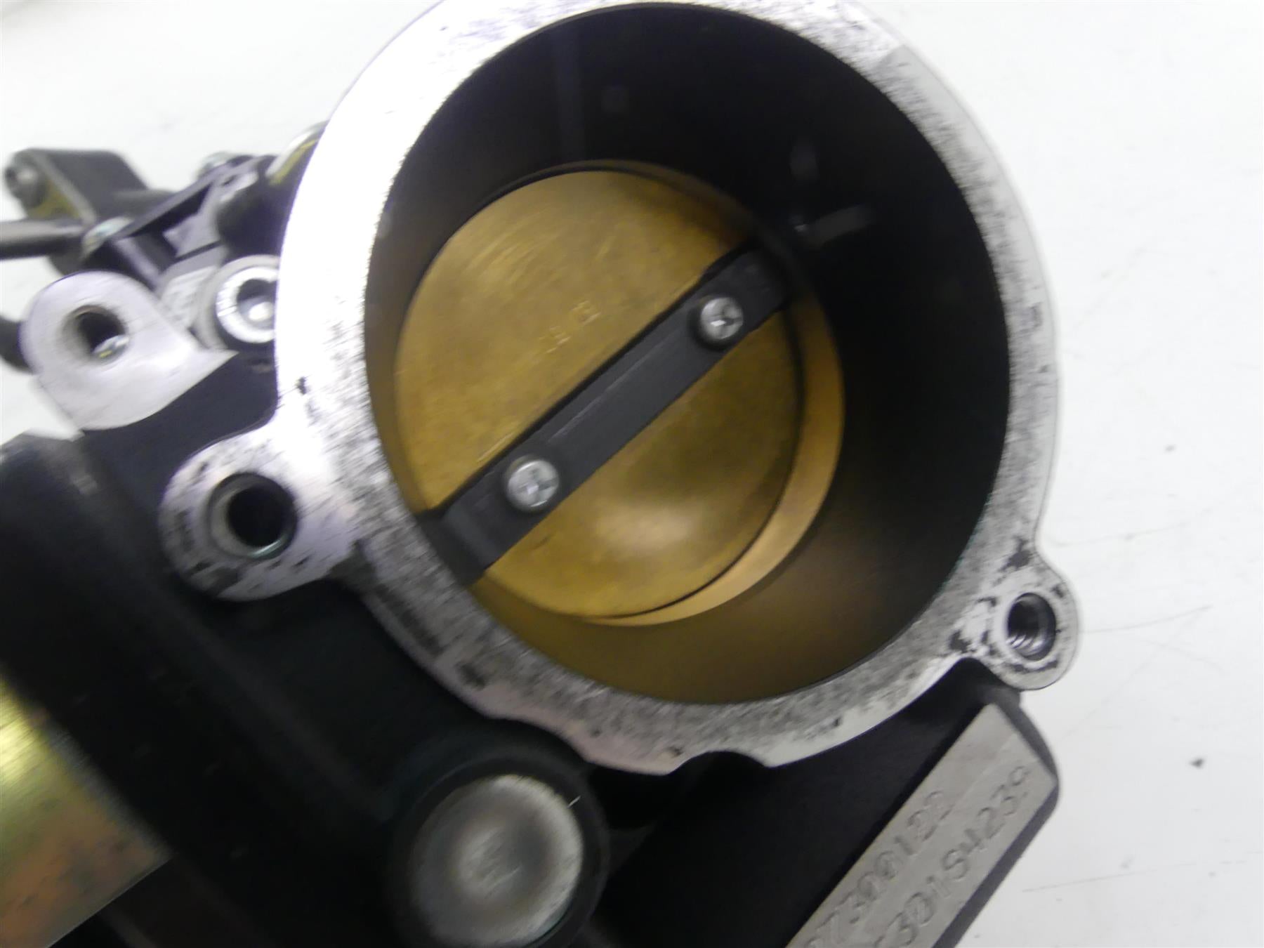 2019 Harley Softail FXBB Street Bob Mikuni Throttle Body Fuel Injection 27300122 {{ shop.shopifyCountryName }} - Mototech271