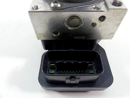 2012 Yamaha VMX17 VMAX 1700 Abs Brake Pump Module Unit 2S3-85930-19-00 {{ shop.shopifyCountryName }} - Mototech271