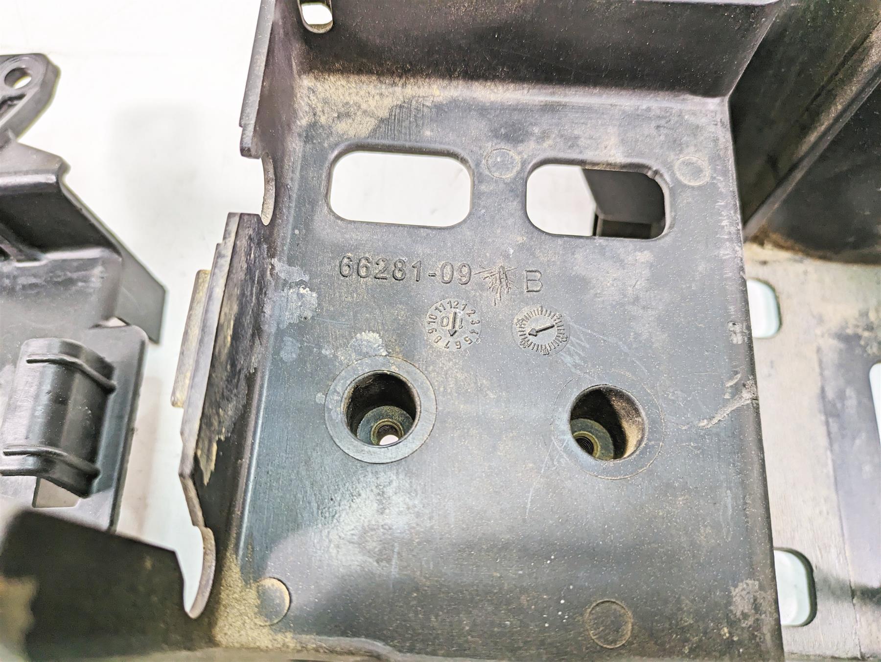 2011 Harley Touring FLHR Road King Battery & Electrical Holder Set 66281-09B {{ shop.shopifyCountryName }} - Mototech271
