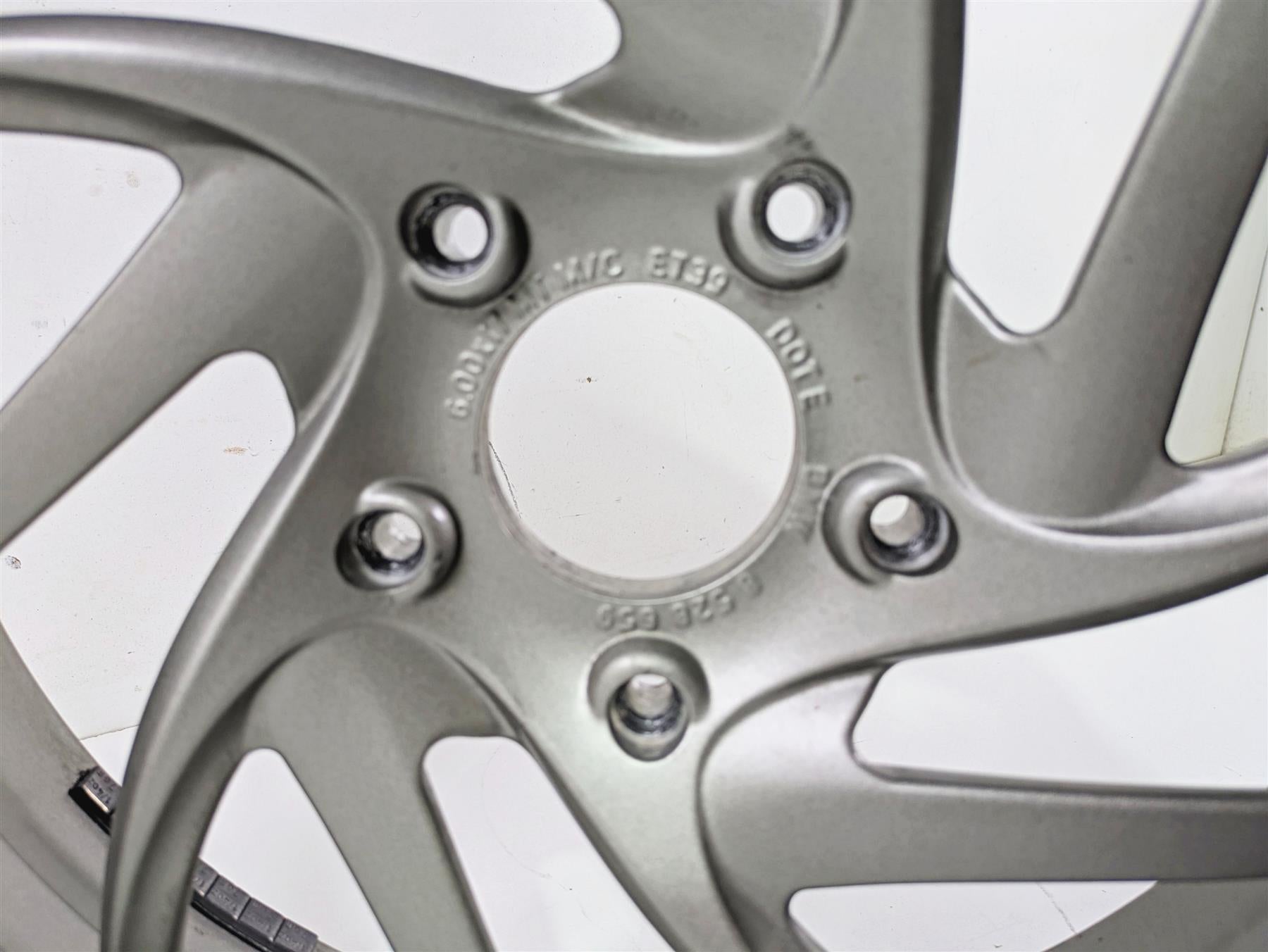 2014 BMW K1600 GTL K48 Straight 17x6 Rear Wheel Rim 36318529042 {{ shop.shopifyCountryName }} - Mototech271