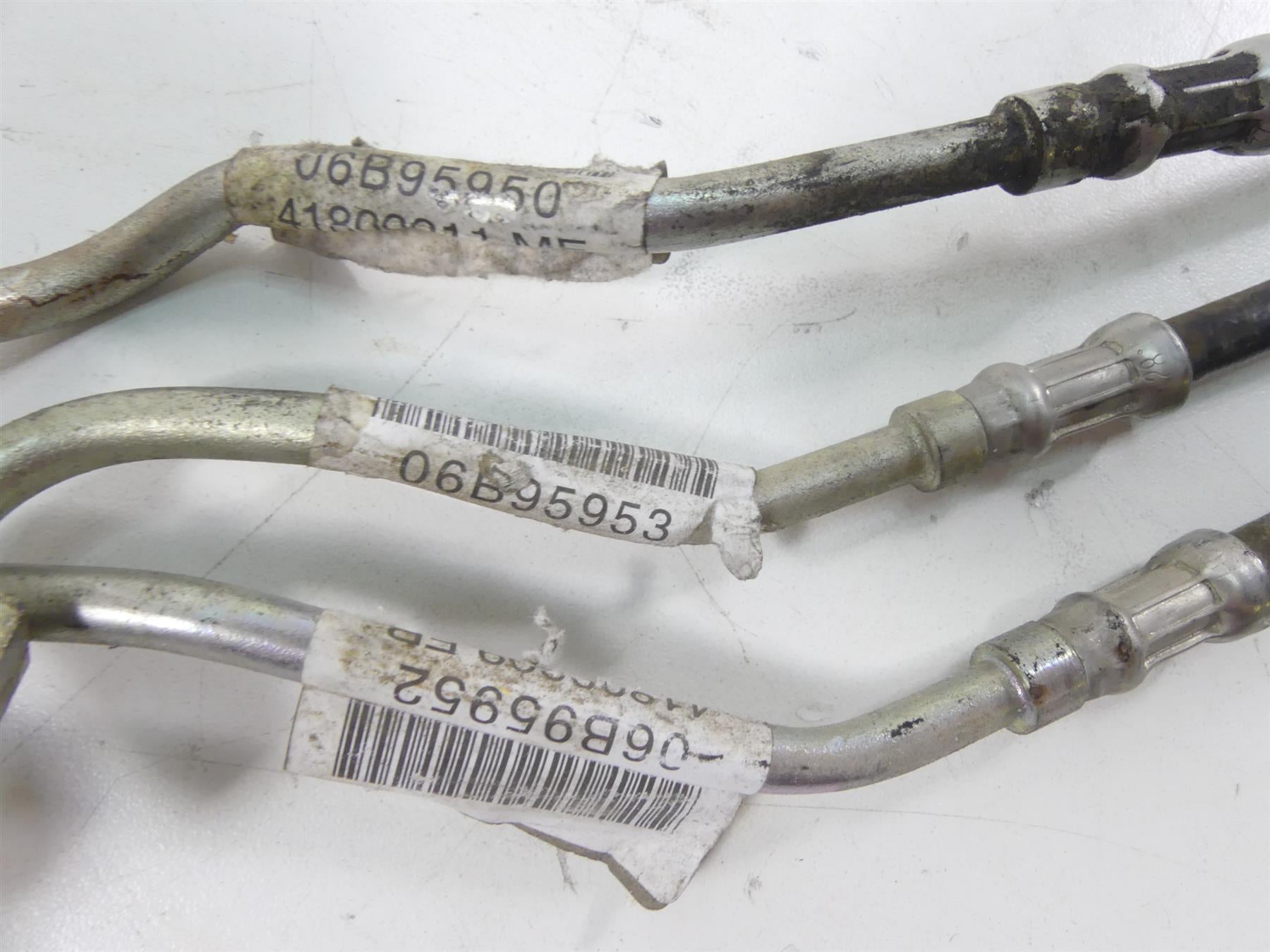 2014 Harley Touring FLHX Street Glide Front Abs Brake Line Set 41800009 41800011 {{ shop.shopifyCountryName }} - Mototech271