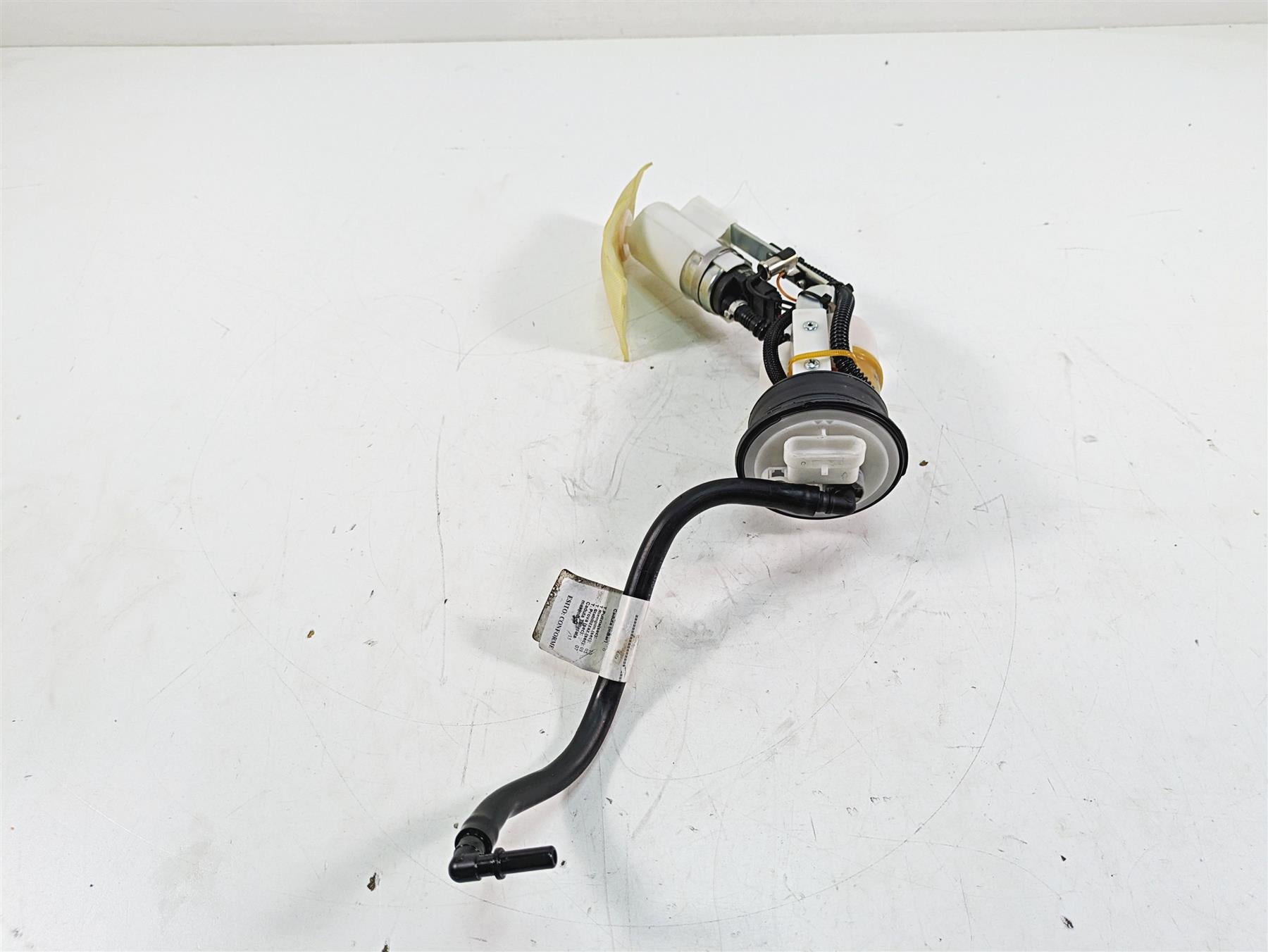 2017 Mv Agusta Dragster 800 Fuel Gas Petrol Pump -Tested 8000B4722 {{ shop.shopifyCountryName }} - Mototech271