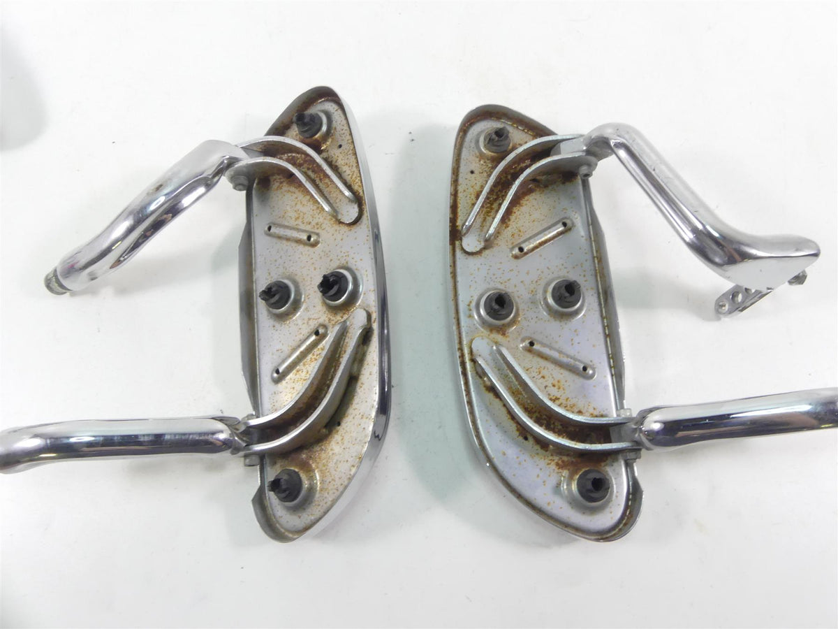 2004 Harley FLHTC SE CVO Electra Glide Floorboard Shift Brake Pedal Set 50683-04 {{ shop.shopifyCountryName }} - Mototech271