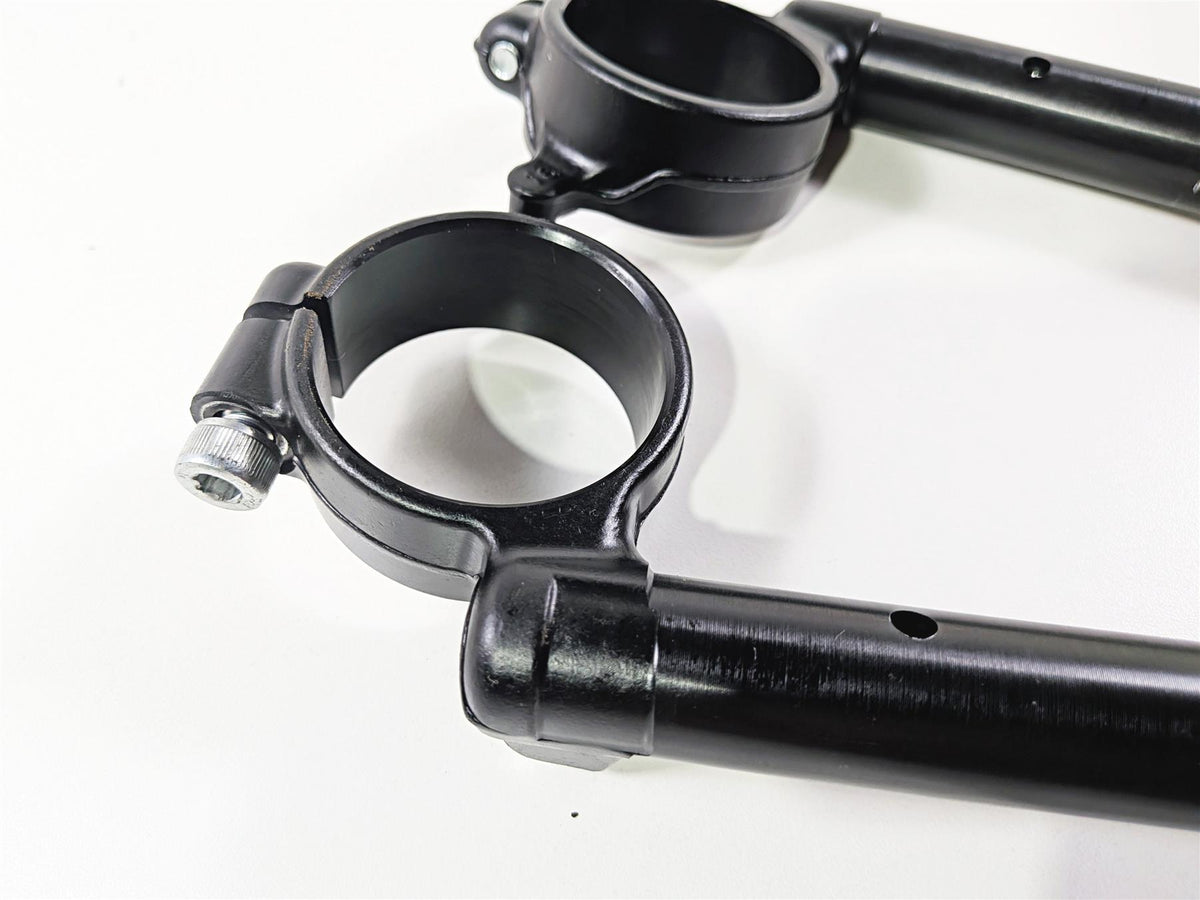 2024 Suzuki GSXR600 Straight Oem Clip On Handlebar Set 56111-14J00 56151-14J00 {{ shop.shopifyCountryName }} - Mototech271