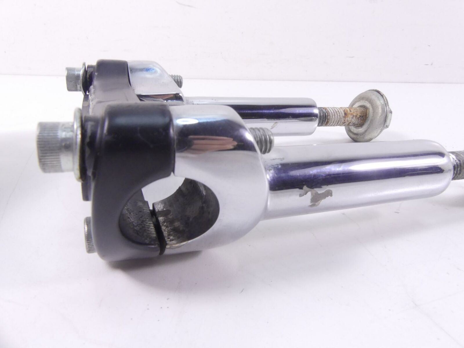 2000 Harley Sportster XL1200 Handlebar Handle Bar Riser Mount 4 1/8" 67898-96 {{ shop.shopifyCountryName }} - Mototech271