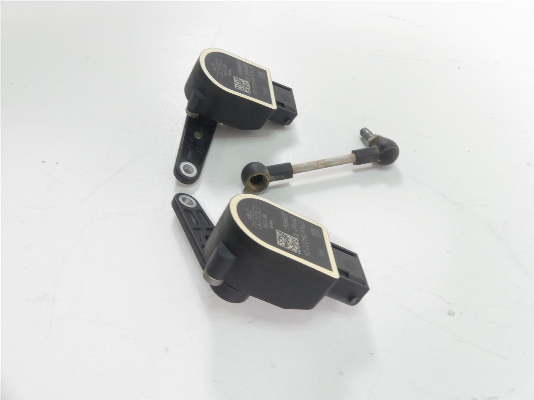 2013 BMW R1200GS GSW K50 Leveling Level Sensor Set 37146860843 37146870000 {{ shop.shopifyCountryName }} - Mototech271