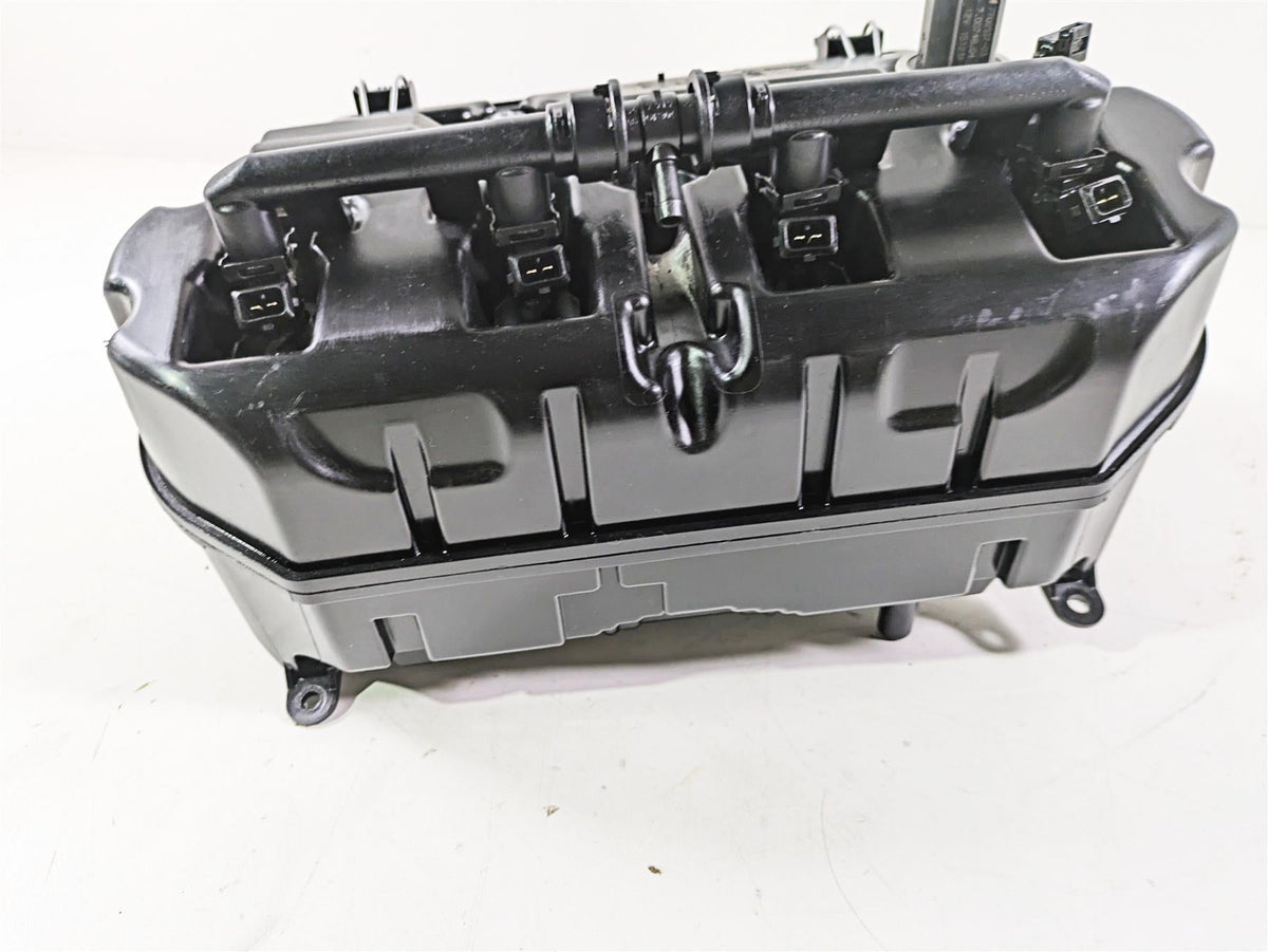 2016 BMW S1000RR K46 Airbox Intake & Injector Set 13718561315 {{ shop.shopifyCountryName }} - Mototech271
