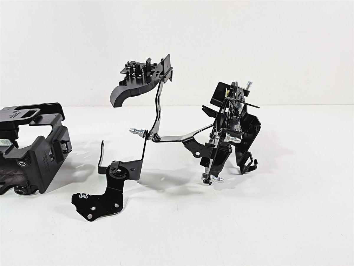 2024 Harley Softail FXLRST Low Rider Battery & Electrical Holder - Read 69201632 {{ shop.shopifyCountryName }} - Mototech271