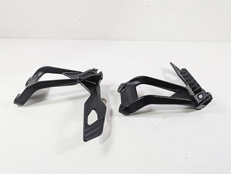 2017 KTM 1290 Super Duke GT Rear Passenger Footpeg 6140304800033S 6140304900033S {{ shop.shopifyCountryName }} - Mototech271